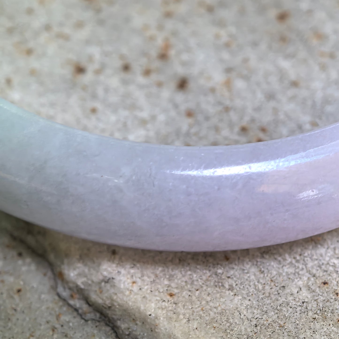 Natural Grade-A Jadeite Glutinous Pale Lavender & Green D-Shape Bangle · Burmese Jade 56mm