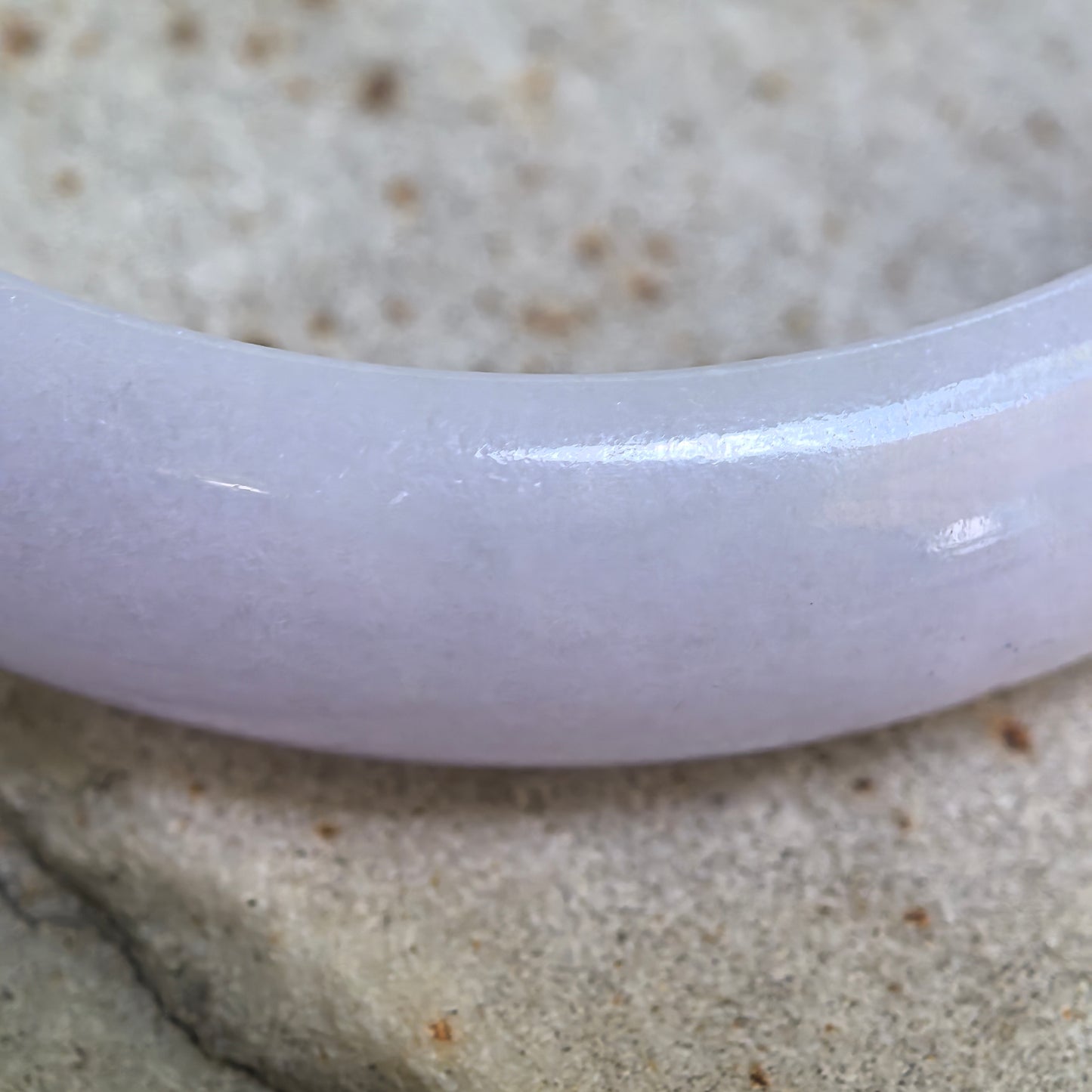 Natural Grade-A Jadeite Glutinous Pale Lavender & Green D-Shape Bangle · Burmese Jade 56mm