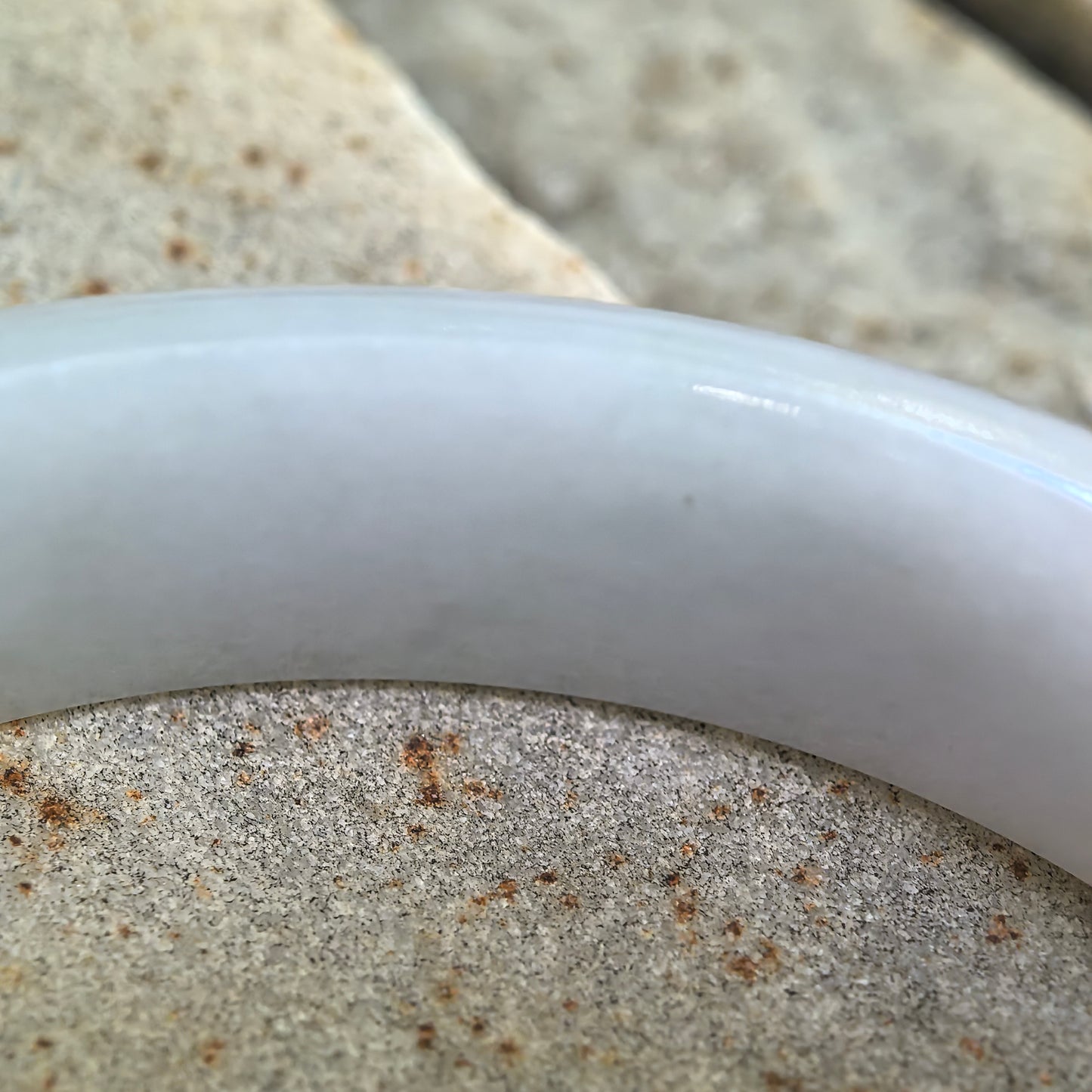 Natural Grade-A Jadeite Glutinous Pale Lavender & Green D-Shape Bangle · Burmese Jade 56mm