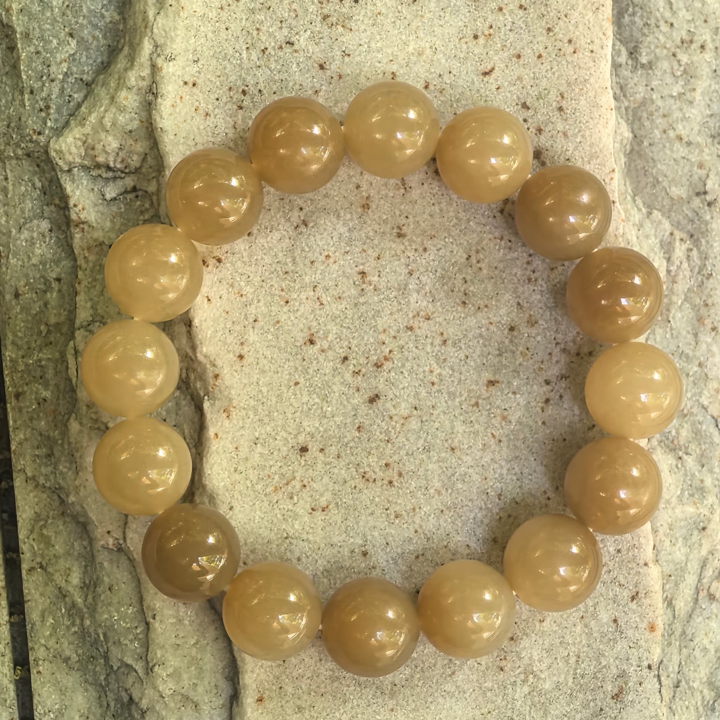 Natural Nephrite Xinjiang Qiemo Sugar Bead Bracelet · Hetian Jade 12mm