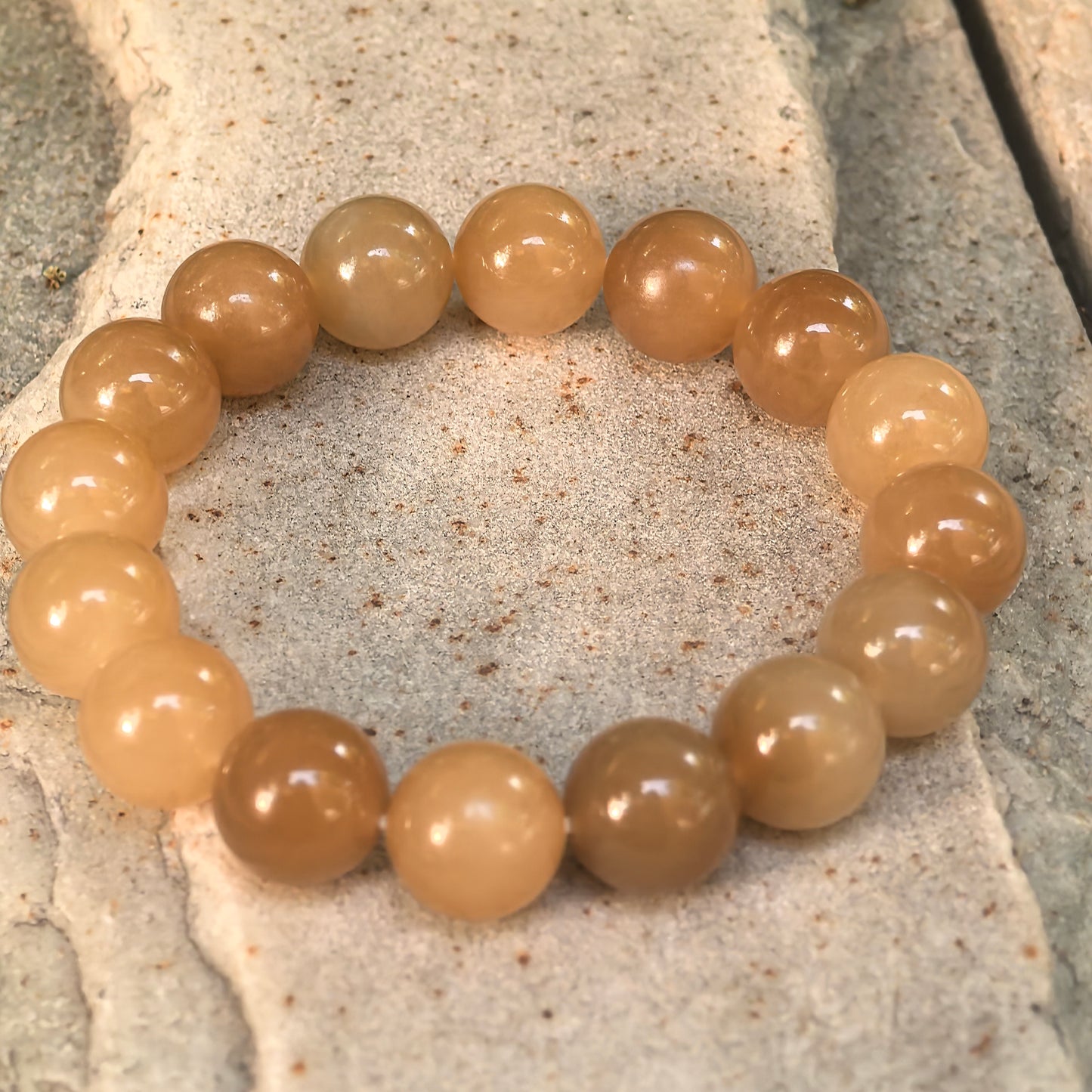 Natural Nephrite Xinjiang Qiemo Sugar Bead Bracelet · Hetian Jade 12mm
