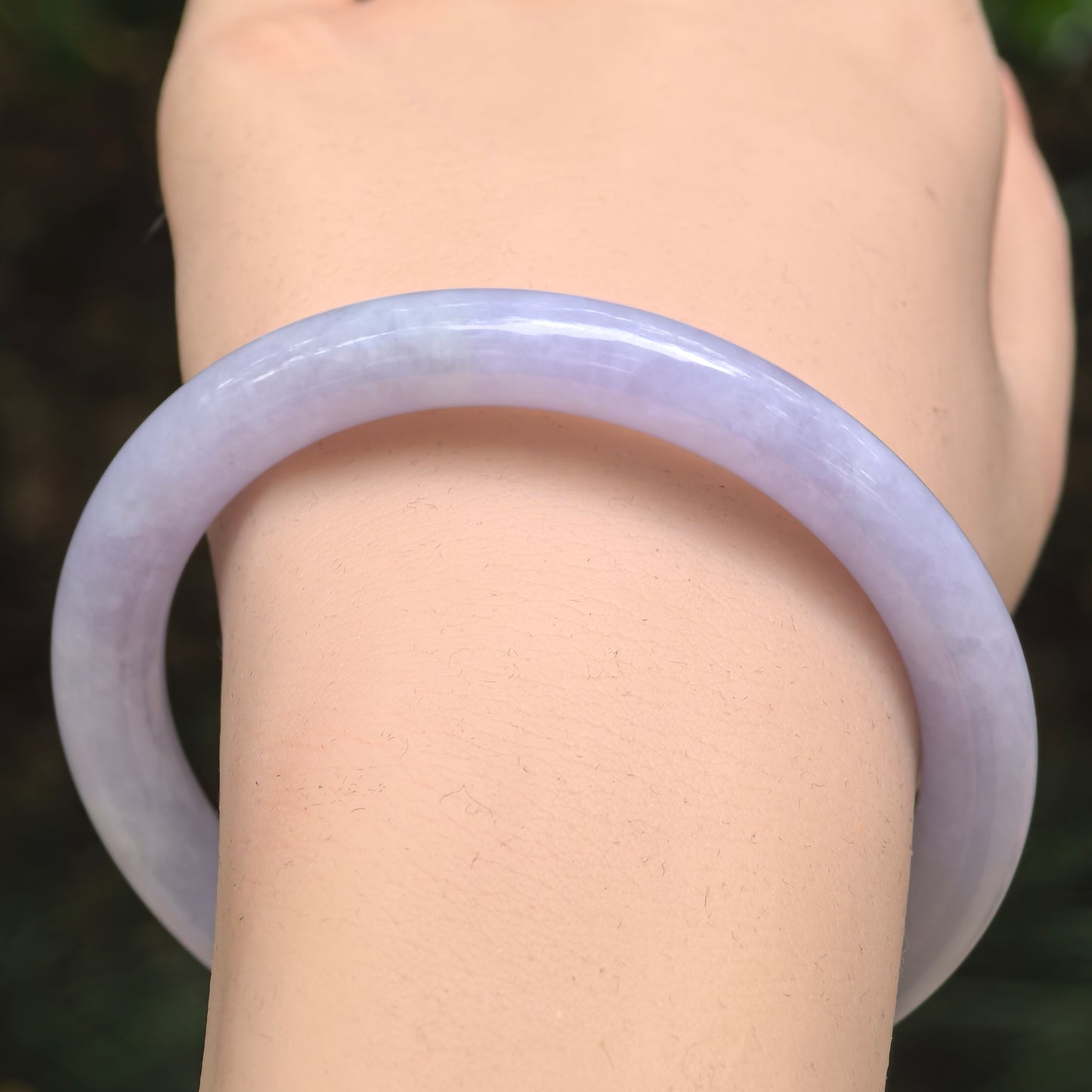 Natural Grade-A Jadeite Glutinous Lavender Round Bangle · Burmese Jade 57mm