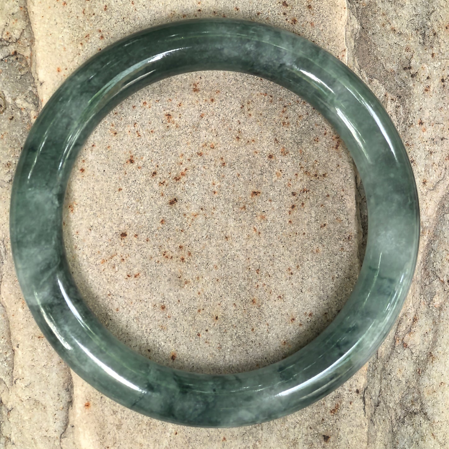 Natural Grade-A Jadeite Glutinous Icy Oil Green D-Shape Bangle · Burmese Jade 54mm