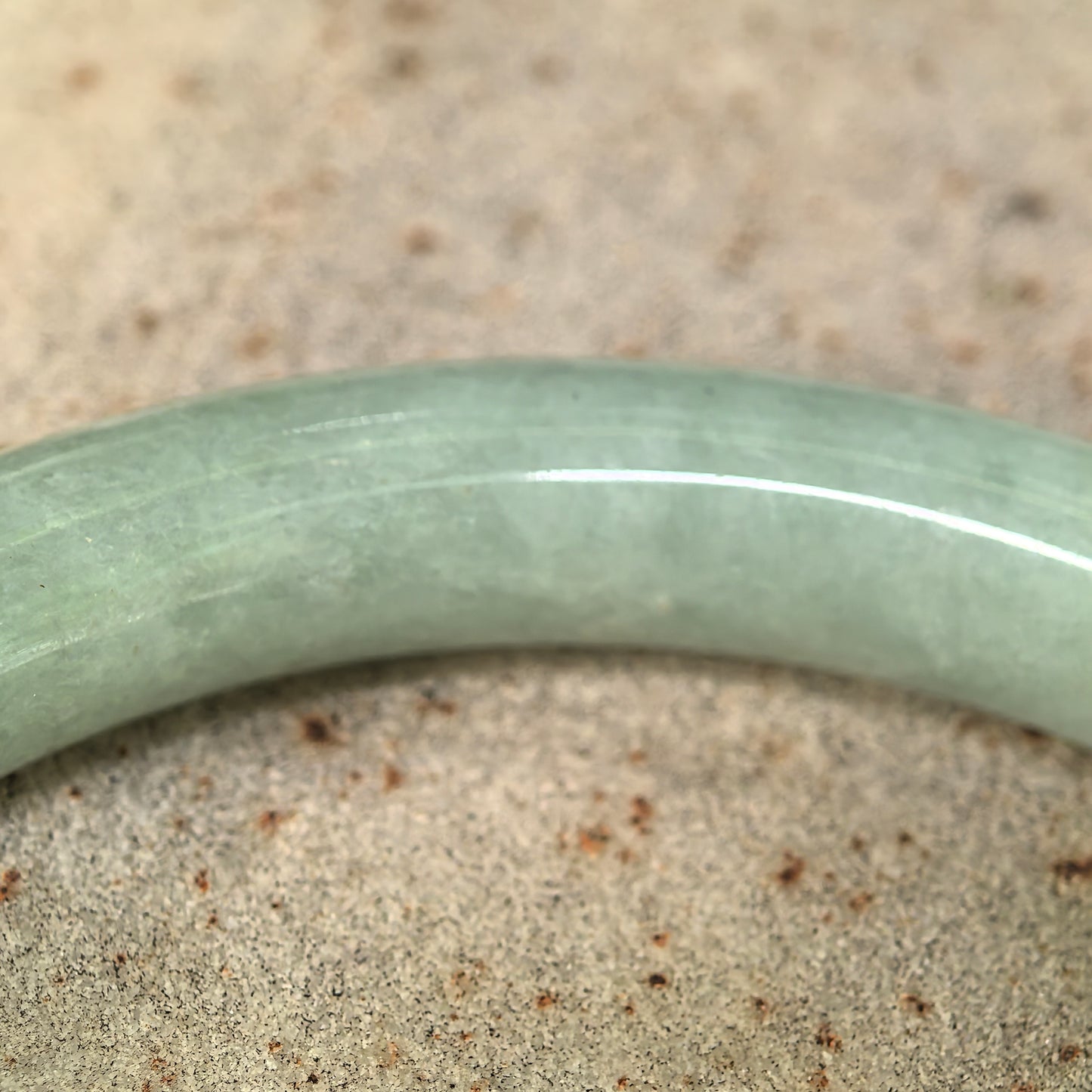 Natural Grade-A Jadeite Glutinous Light Green Round Bangle · Burmese Jade 55mm