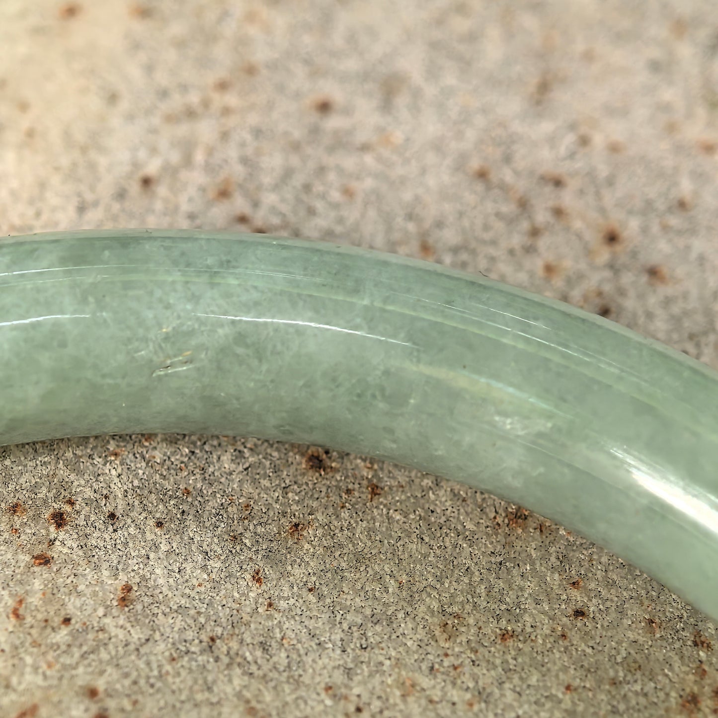 Natural Grade-A Jadeite Glutinous Light Green Round Bangle · Burmese Jade 55mm