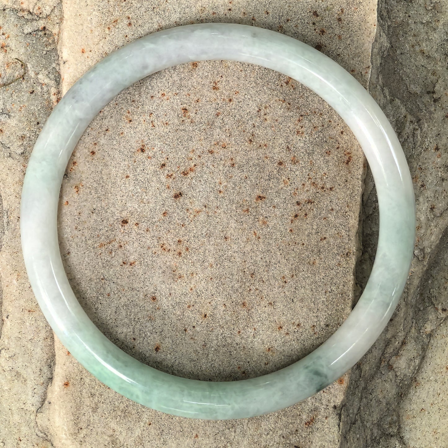 Natural Grade-A Jadeite Glutinous Light Green Floral Round Bangle · Burmese Jade 58mm