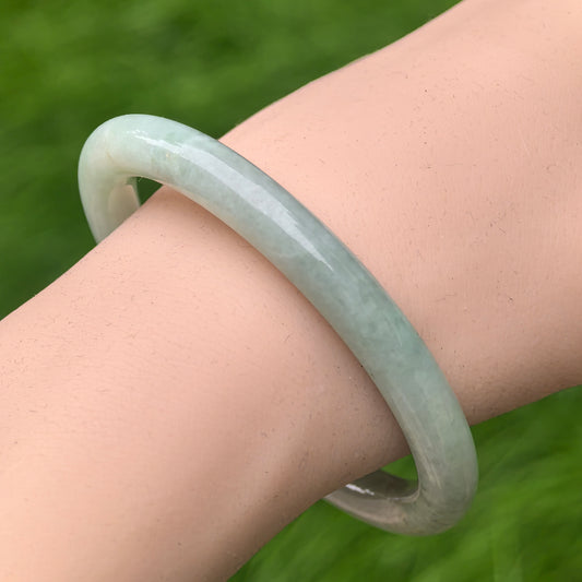 Natural Grade-A Jadeite Glutinous Light Green Round Bangle · Burmese Jade 55mm