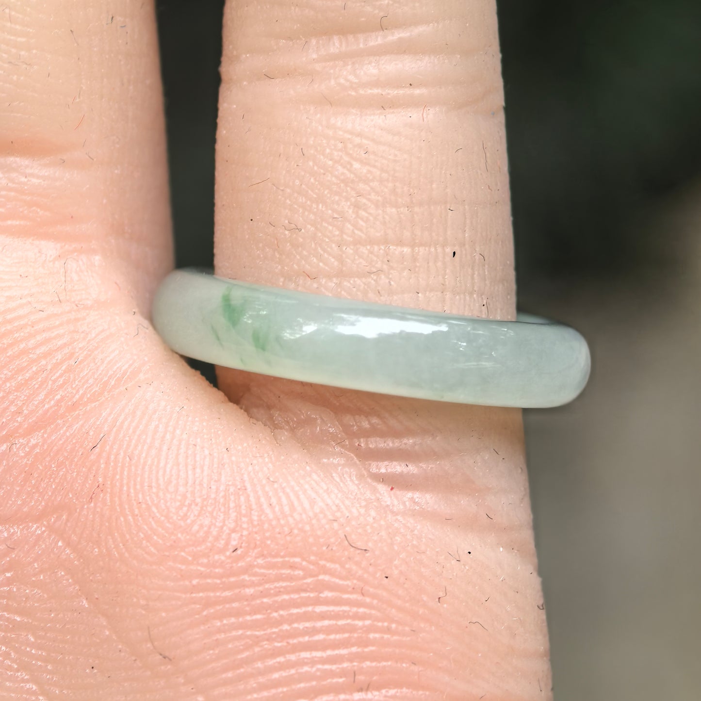 Natural Grade-A Jadeite Icy Glutinous Light Green Ring Band · Burmese Jade US5