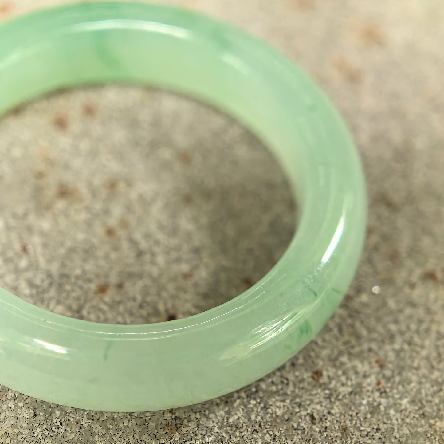 Natural Grade-A Jadeite Icy Glutinous Light Green Ring Band · Burmese Jade US5