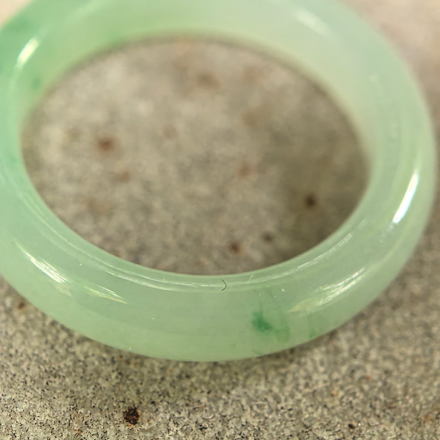 Natural Grade-A Jadeite Icy Glutinous Light Green Ring Band · Burmese Jade US5