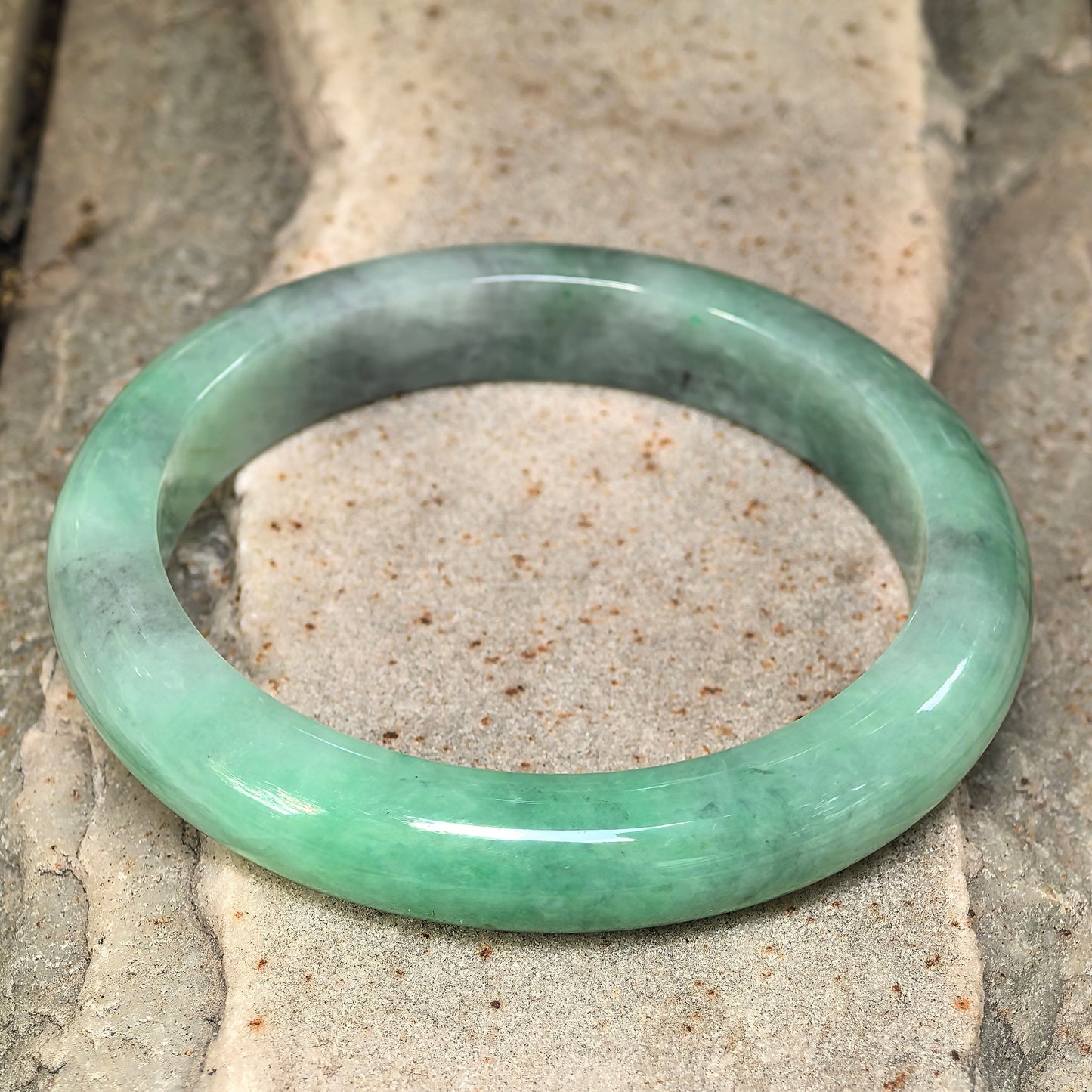 Natural Grade-A Jadeite Glutinous Green Black D-Shape Bangle · Burmese Jade 58mm