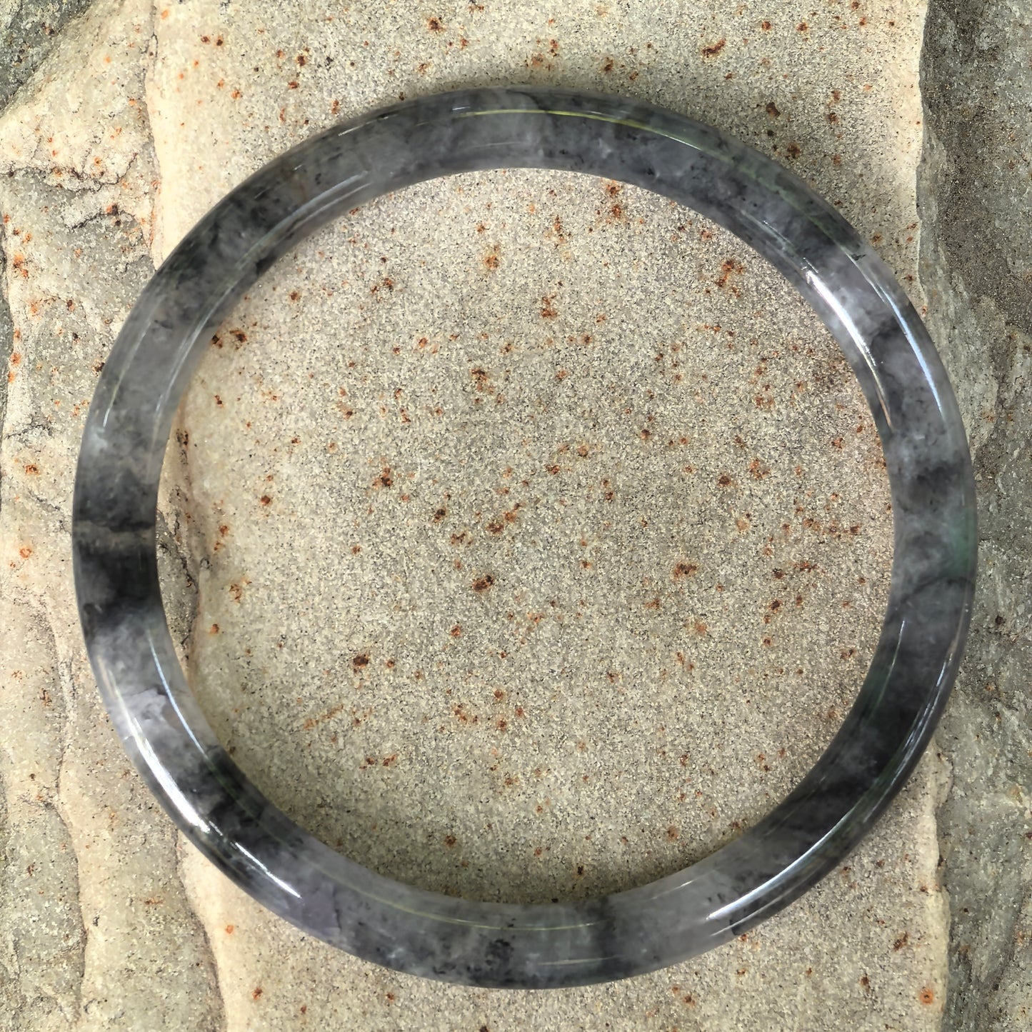 Natural Grade-A Glutinous Icy Black Jadeite Round Bangle · Burmese Jade 54mm