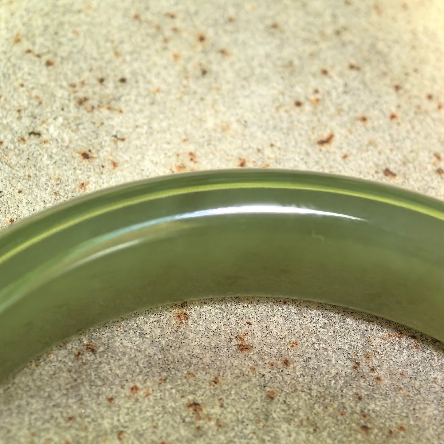 Natural Nephrite Olive Green D-Shape Bangle · Hetian Jade 54mm