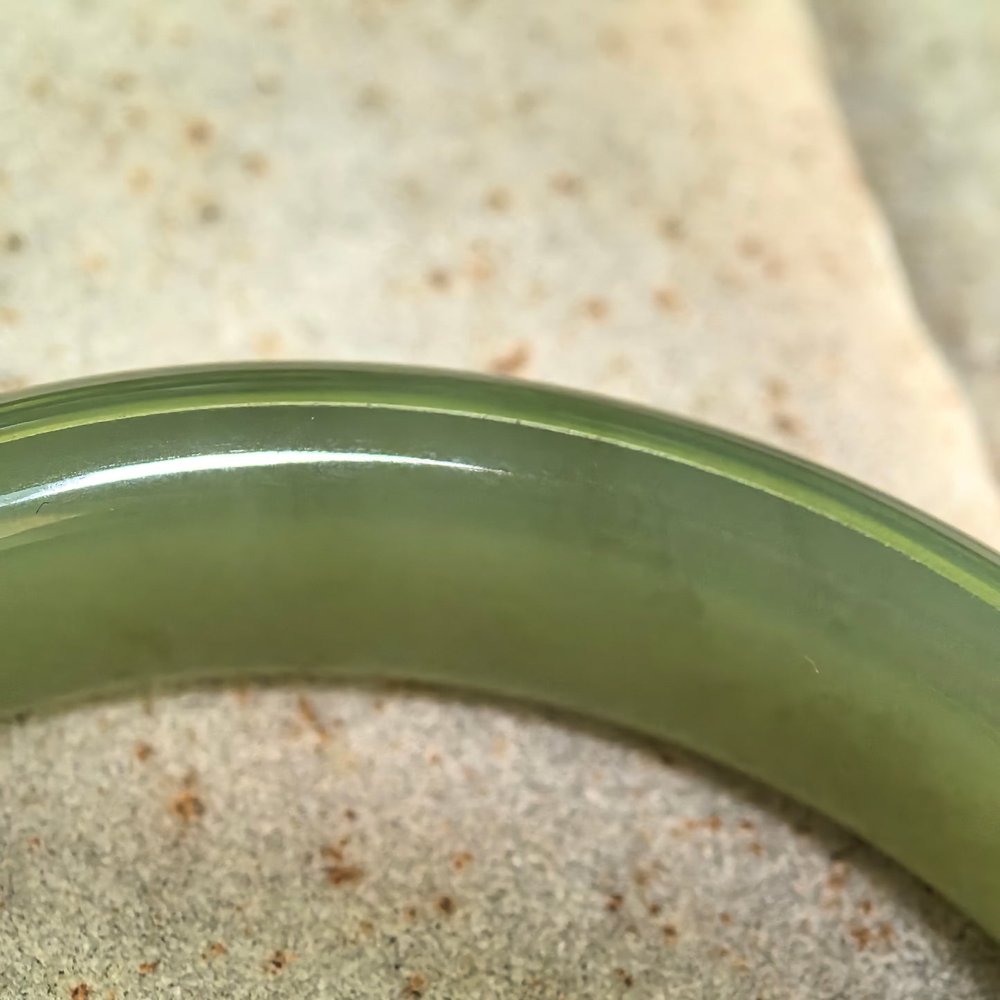 Natural Nephrite Olive Green D-Shape Bangle · Hetian Jade 54mm