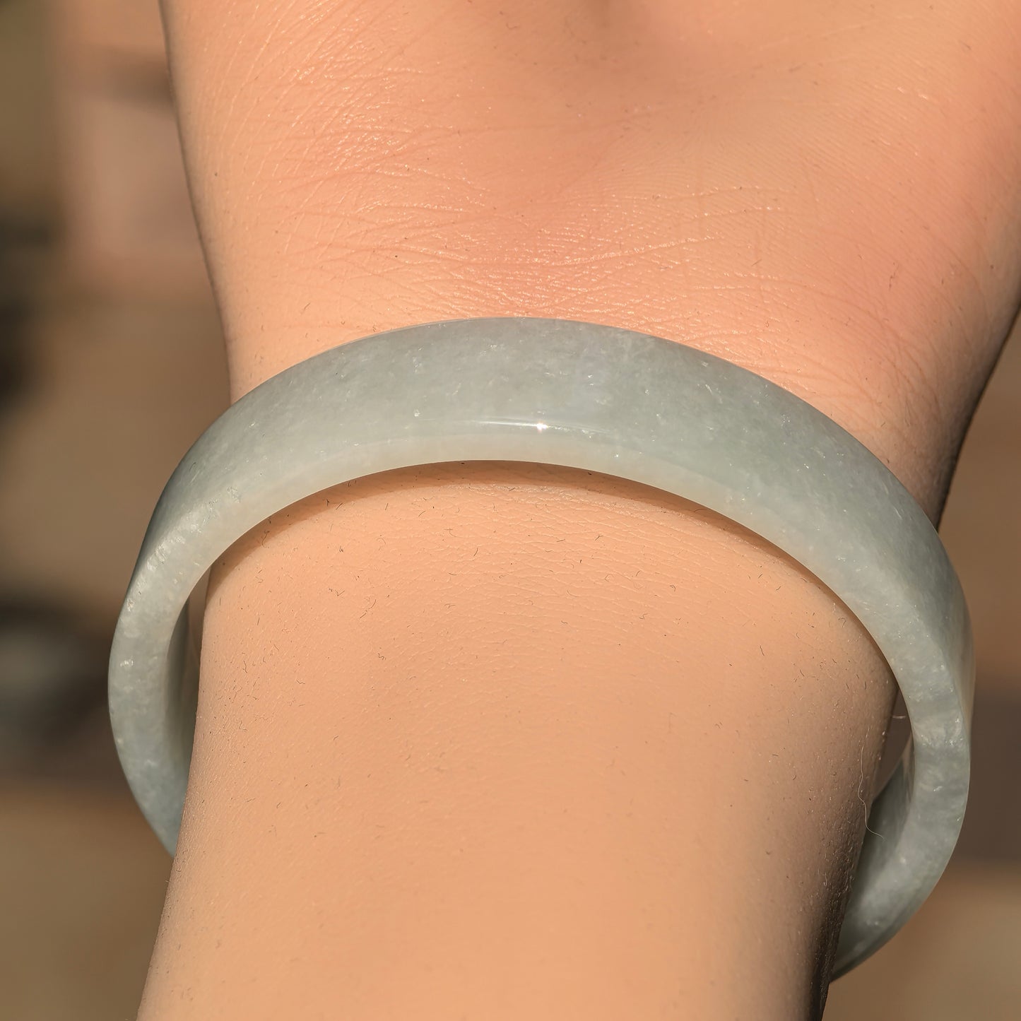 Natural Grade-A Jadeite Glutinous Pale Green Thin Square Bangle · Burmese Jade 52mm