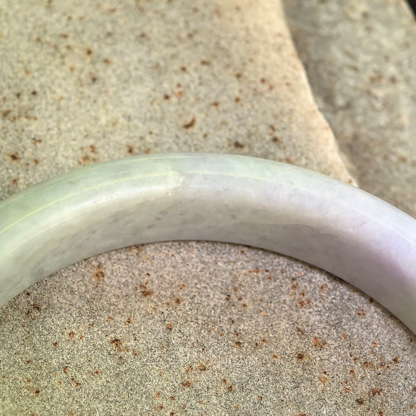 Natural Grade-A Jadeite D-Shape Bangle – Soft Lavender Bean-Glutinous Burmese Jade 59mm