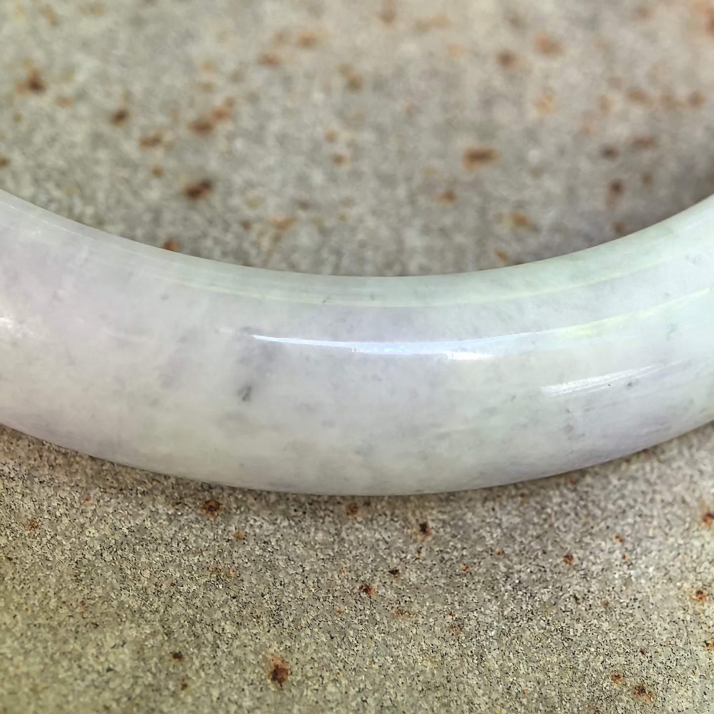 Natural Grade-A Jadeite D-Shape Bangle – Soft Lavender Bean-Glutinous Burmese Jade 59mm