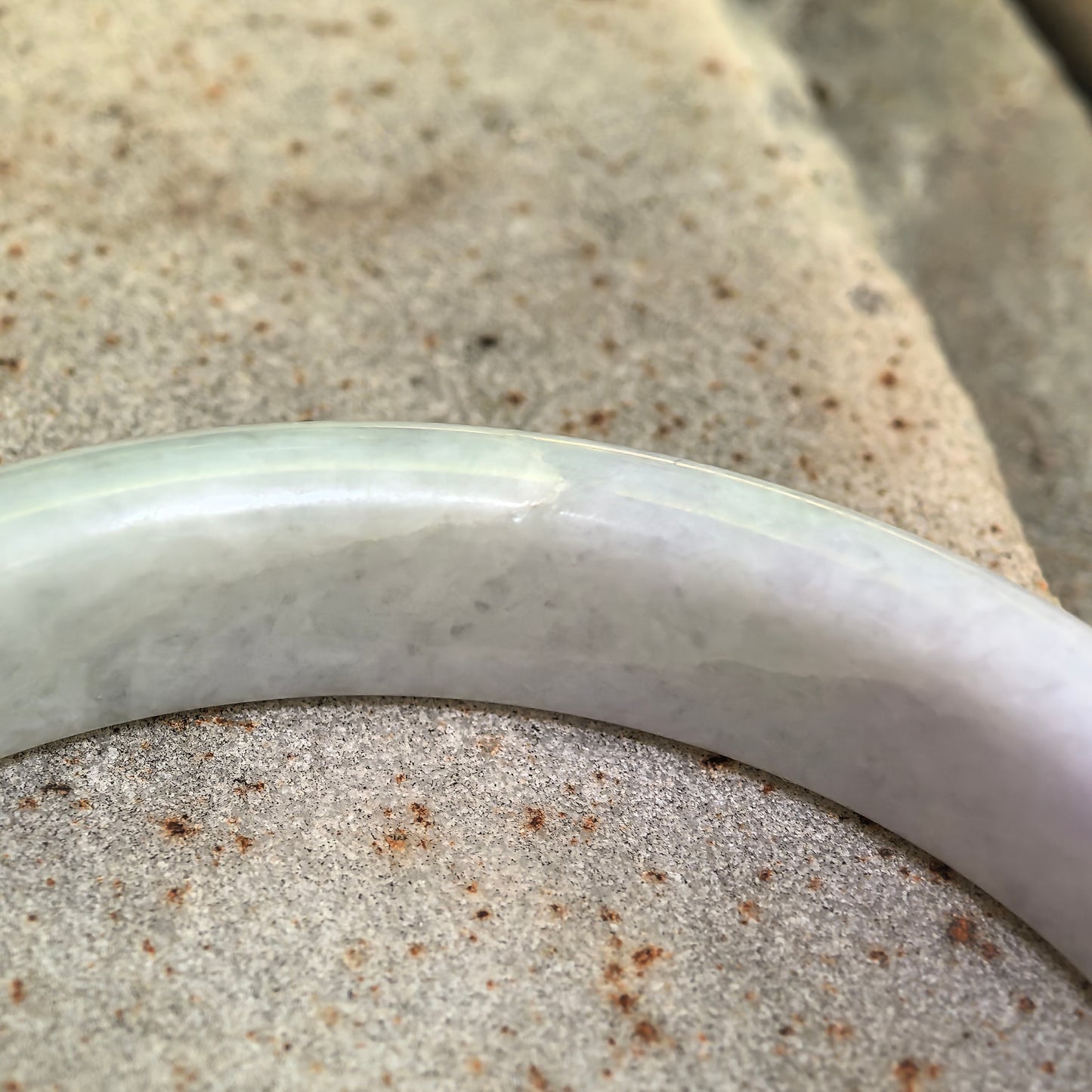 Natural Grade-A Jadeite D-Shape Bangle – Soft Lavender Bean-Glutinous Burmese Jade 59mm