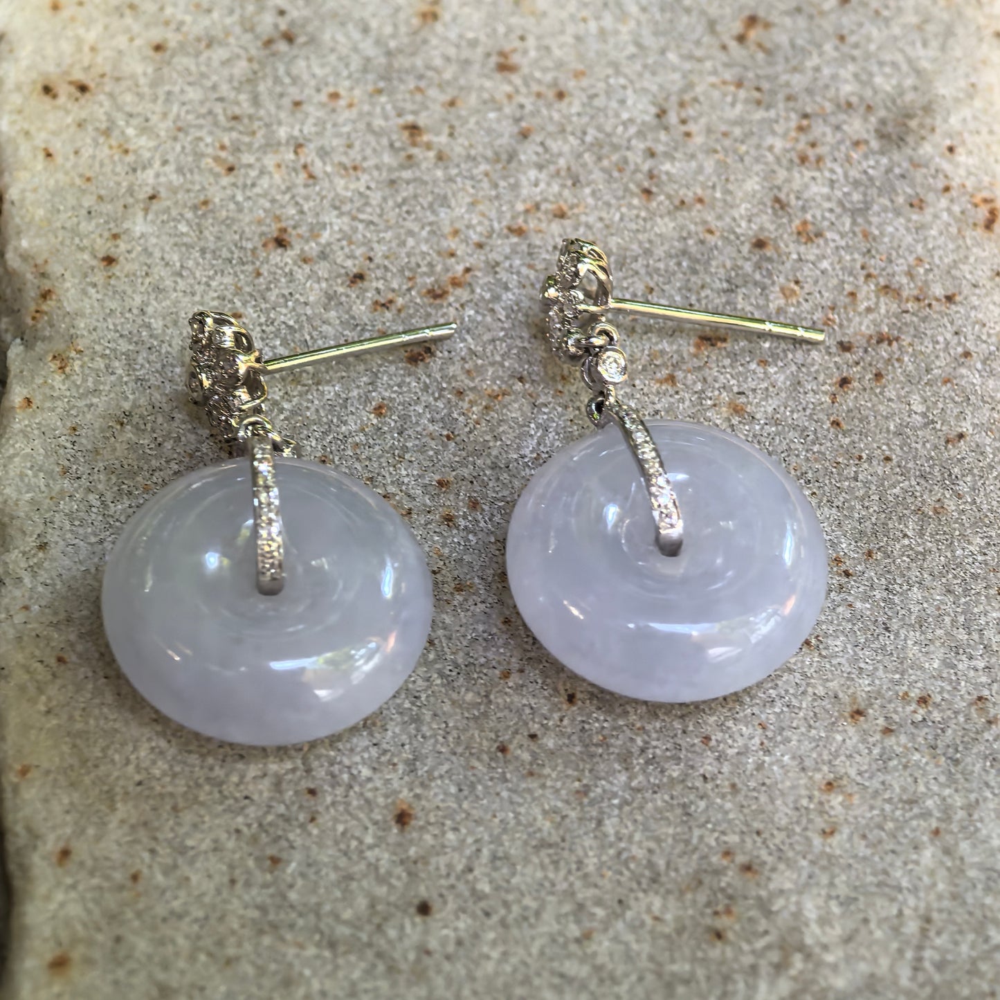 Natural Grade-A Jadeite Glutinous Icy Lavender Peace Pendant Earrings in 18K Gold · Burmese Jade