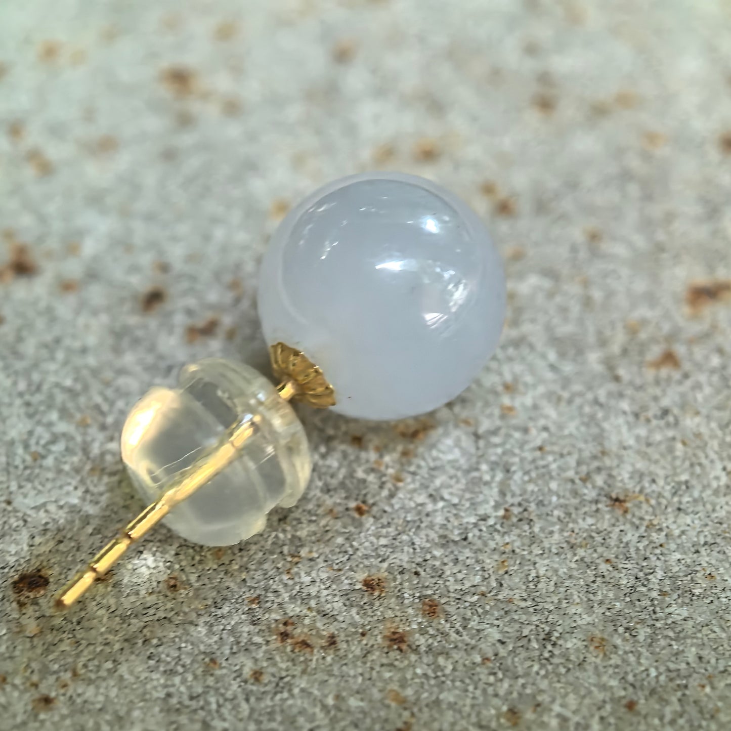 Natural Grade-A Jadeite Glutinous Icy Lavender Bead Stud Earrings in 18K Gold · Burmese Jade