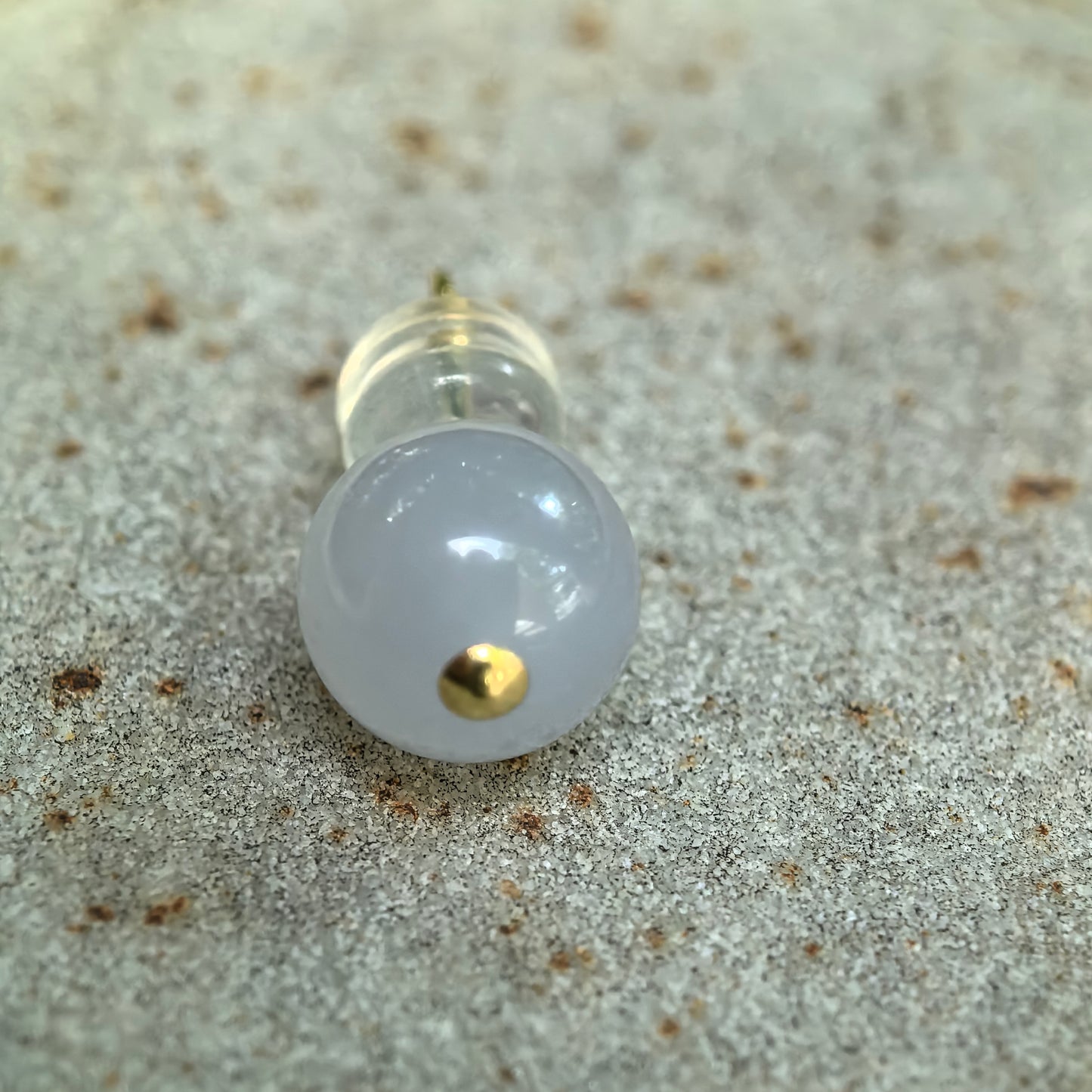 Natural Grade-A Jadeite Glutinous Icy Lavender Bead Stud Earrings in 18K Gold · Burmese Jade