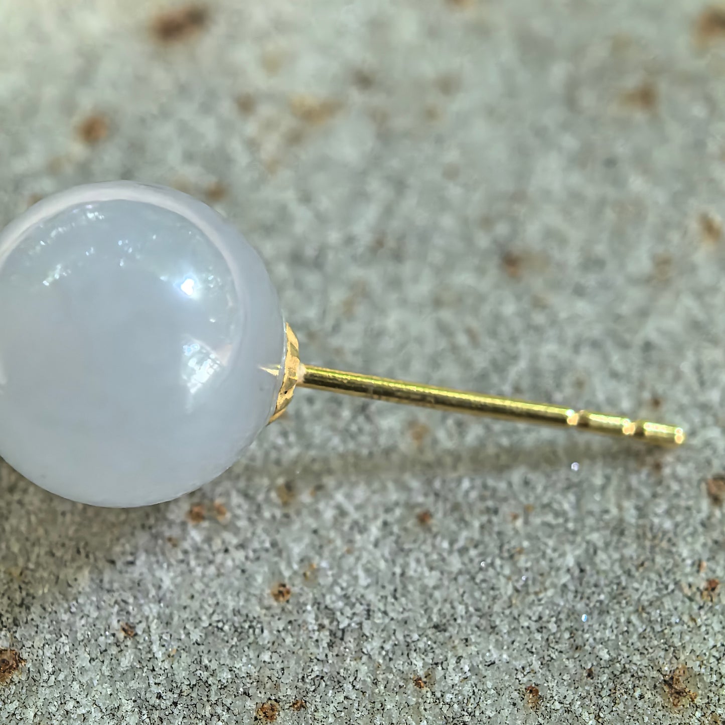 Natural Grade-A Jadeite Glutinous Icy Lavender Bead Stud Earrings in 18K Gold · Burmese Jade