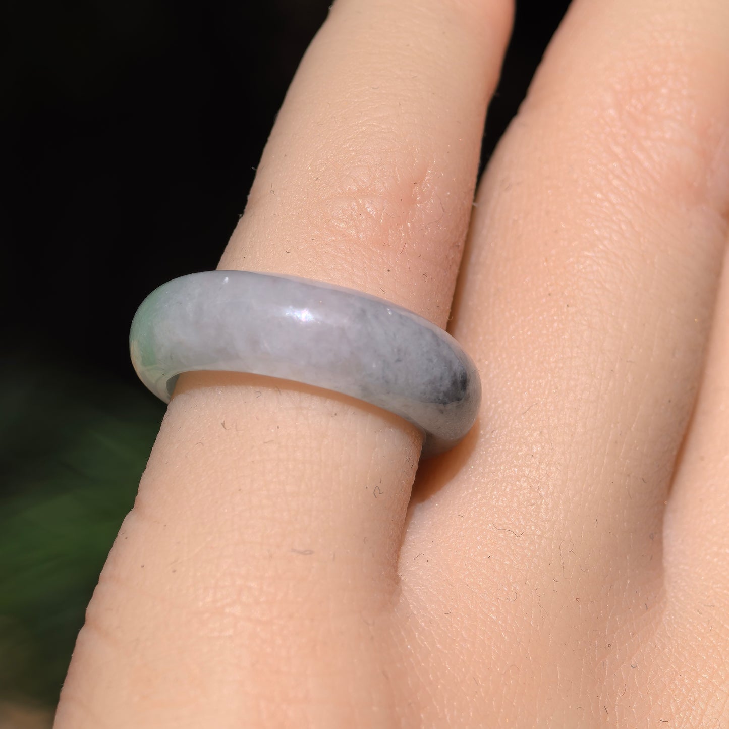 Natural Grade-A Glutinous Icy Jadeite Black&Green Ring Band · Burmese Jade US5.5