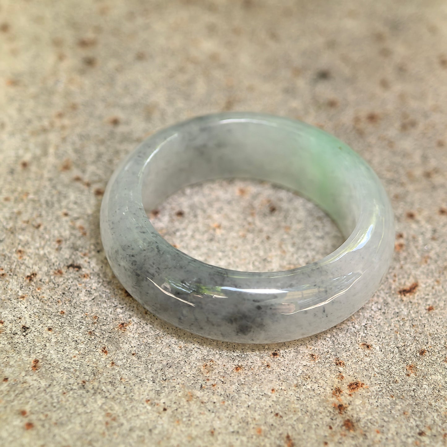 Natural Grade-A Glutinous Icy Jadeite Black&Green Ring Band · Burmese Jade US5.5