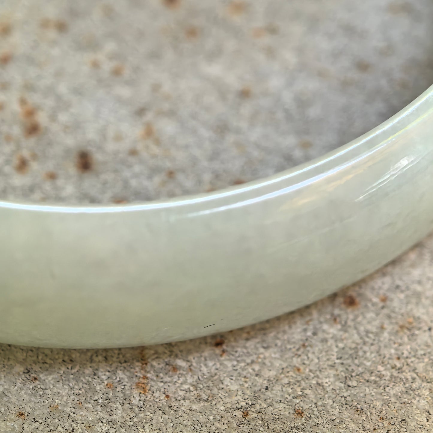 Natural Grade-A Jadeite Glutinous Pale Green Thin Square Bangle · Burmese Jade 52mm
