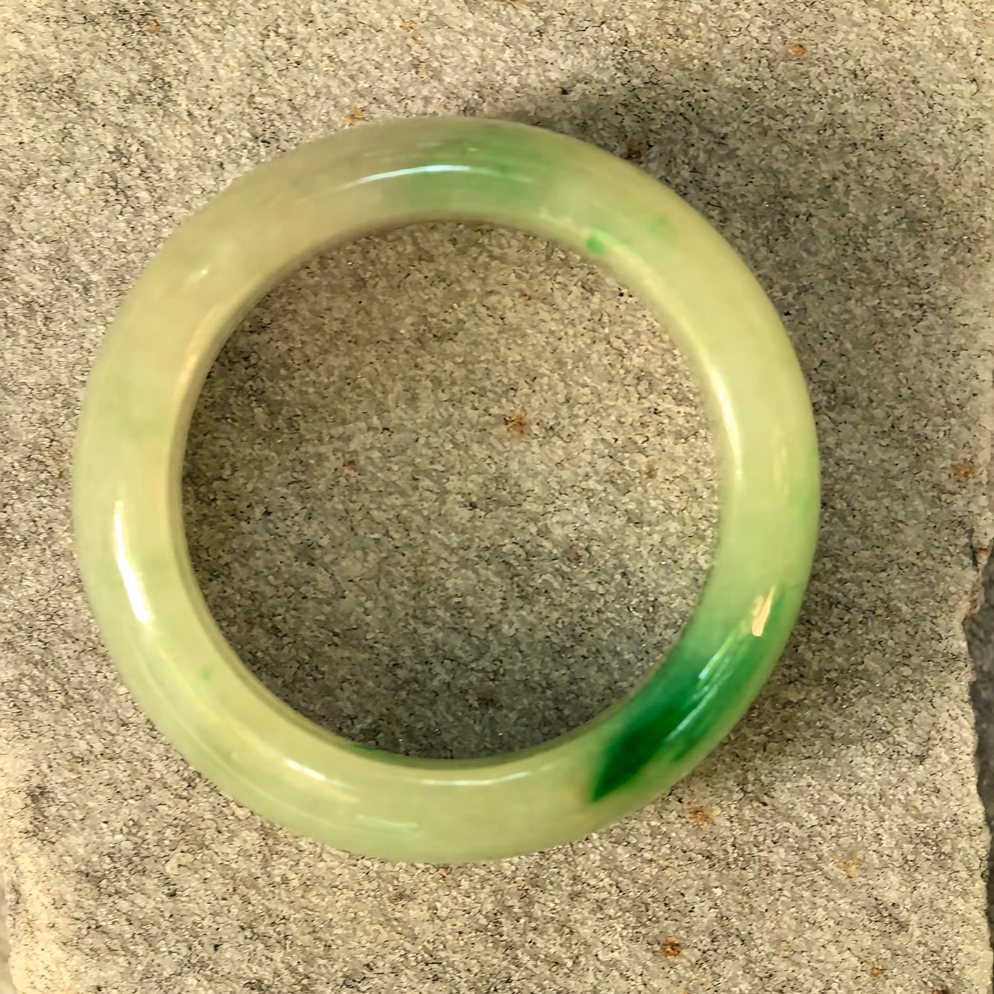 Natural Grade-A Glutinous Yellow-Green Jadeite Ring Band · Burmese Jade US7
