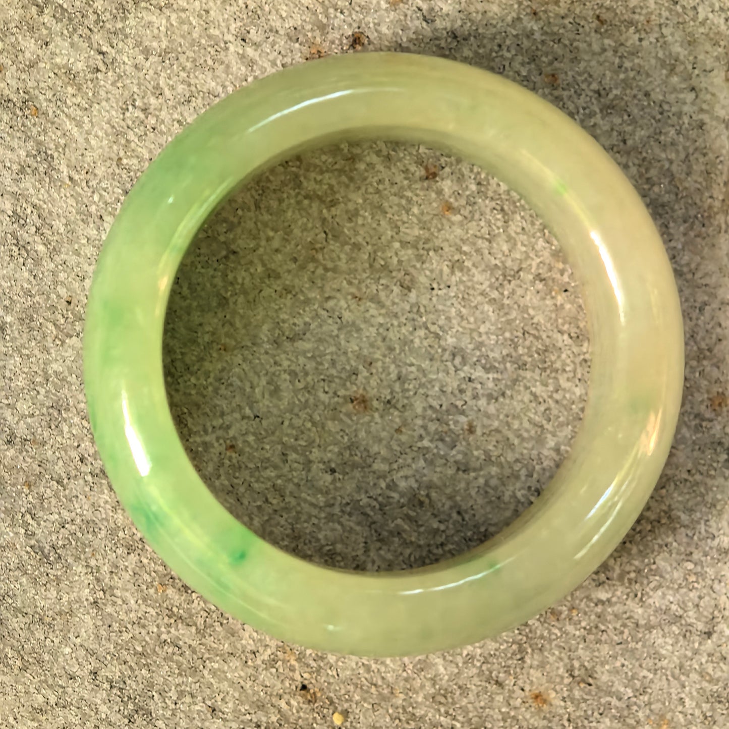 Natural Grade-A Glutinous Yellow-Green Jadeite Ring Band · Burmese Jade US7