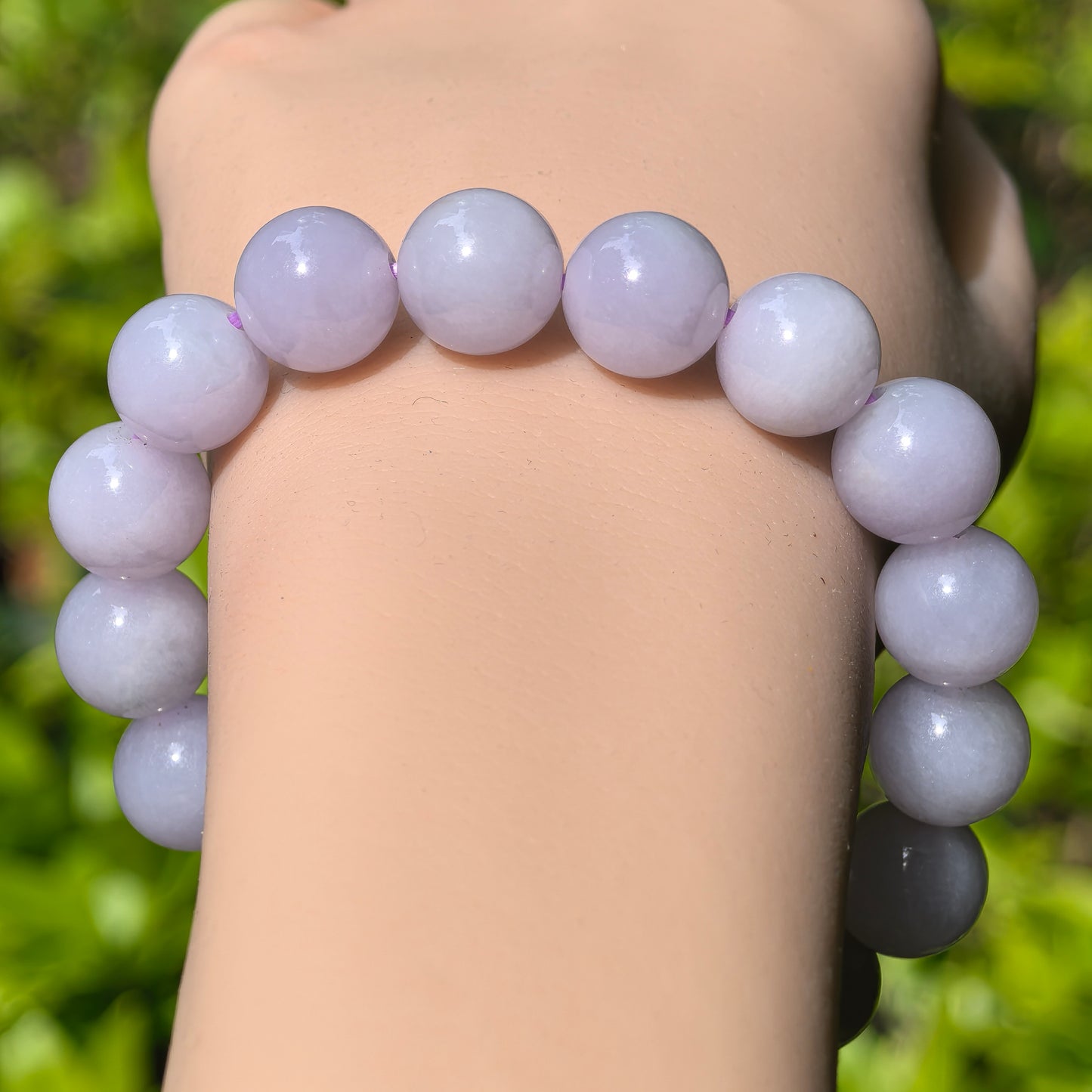 Natural Grade-A Jadeite Glutinous Pale Lavender Bead Bracelet · Burmese Jade 12mm