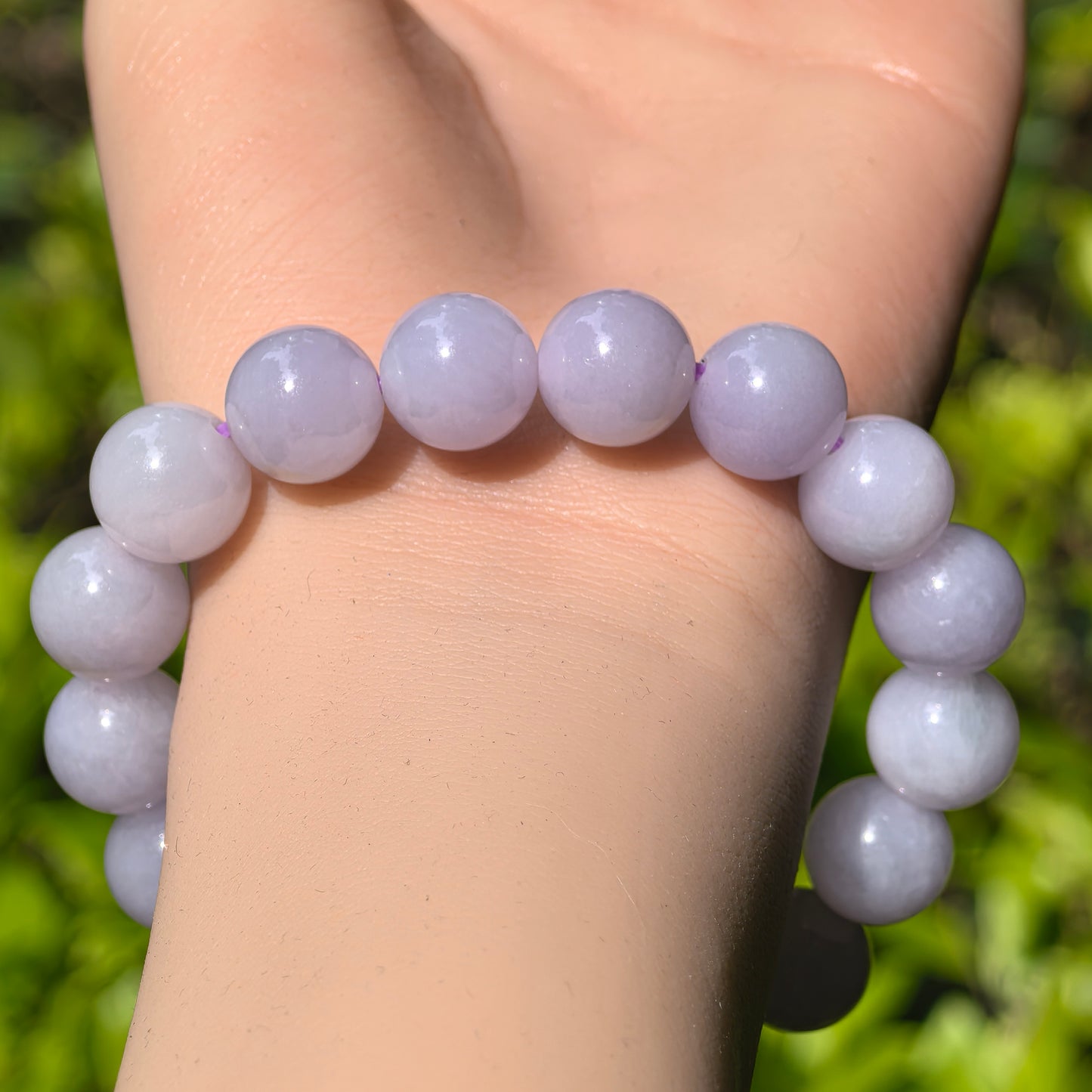 Natural Grade-A Jadeite Glutinous Pale Lavender Bead Bracelet · Burmese Jade 12mm