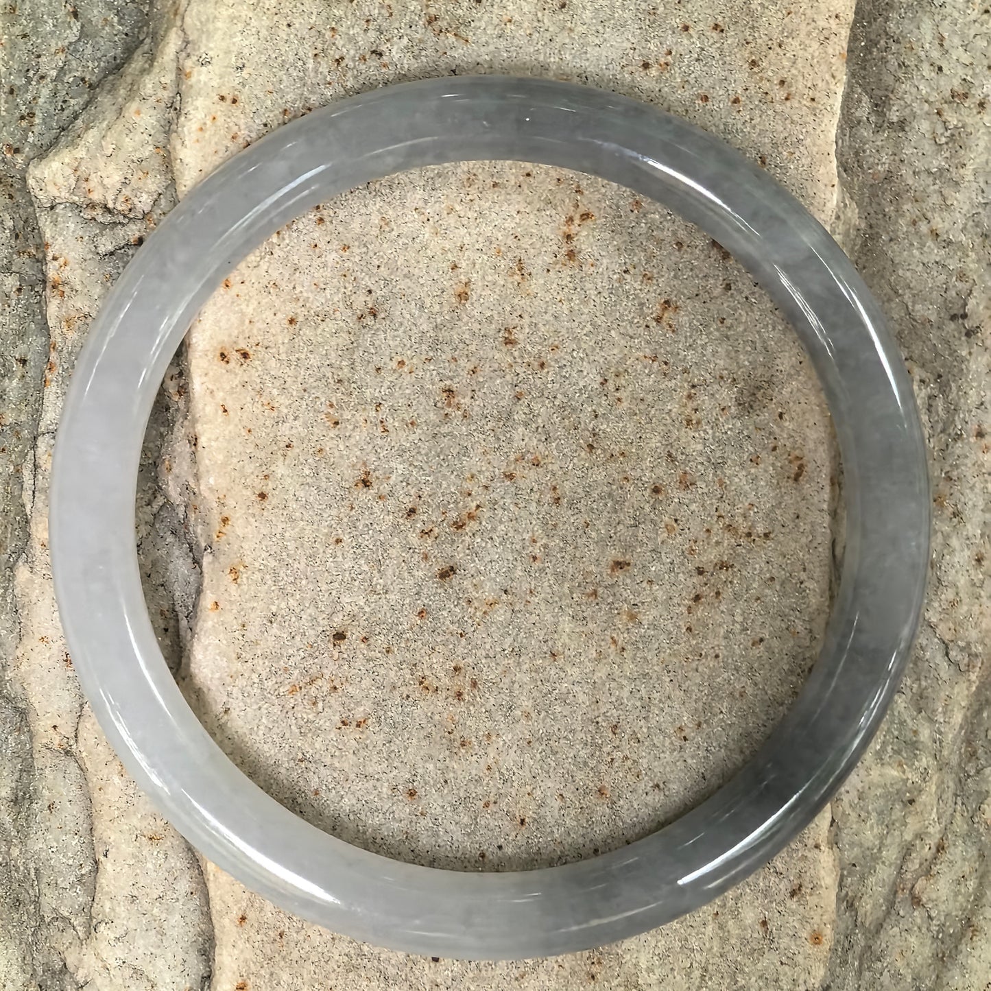 Natural Grade-A Jadeite Glutinous Icy Grey Black Slim Round Bangle · Burmese Jade 61mm
