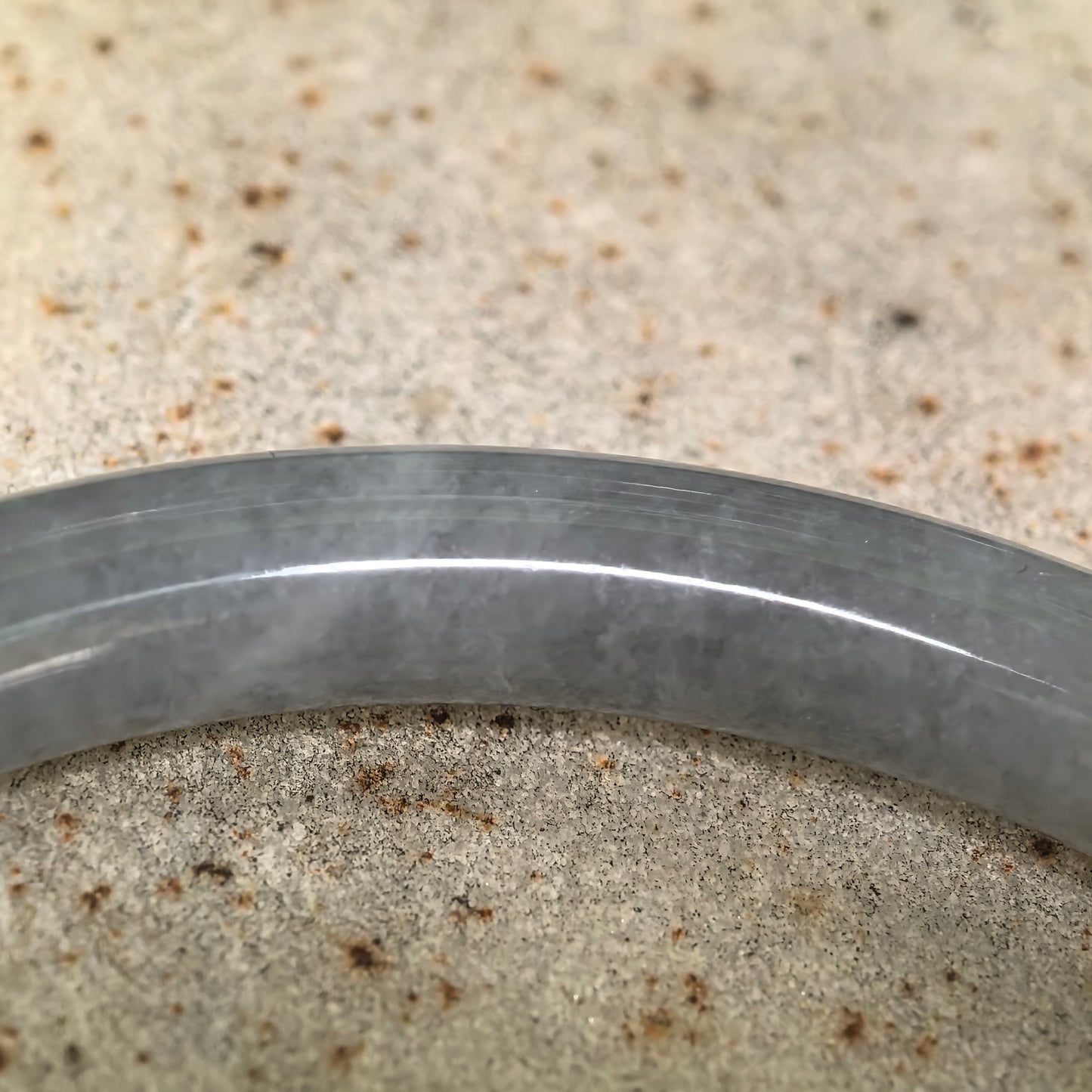 Natural Grade-A Jadeite Glutinous Icy Grey Black Slim Round Bangle · Burmese Jade 61mm