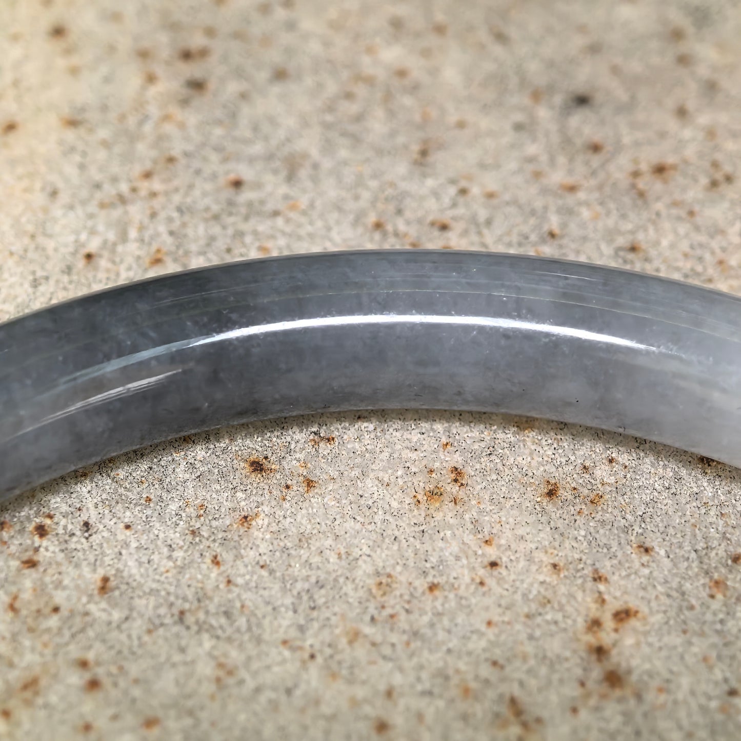Natural Grade-A Jadeite Glutinous Icy Grey Black Slim Round Bangle · Burmese Jade 61mm