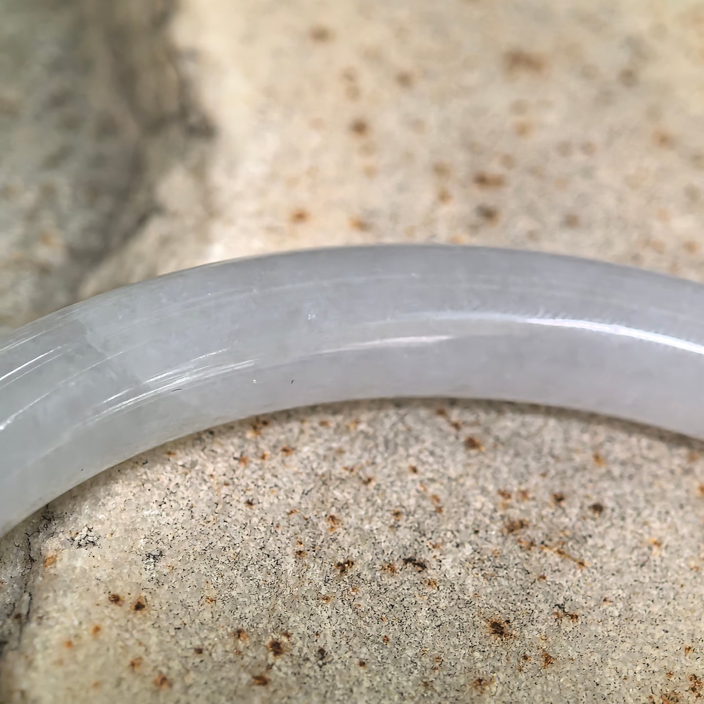Natural Grade-A Jadeite Glutinous Icy Grey Black Slim Round Bangle · Burmese Jade 61mm