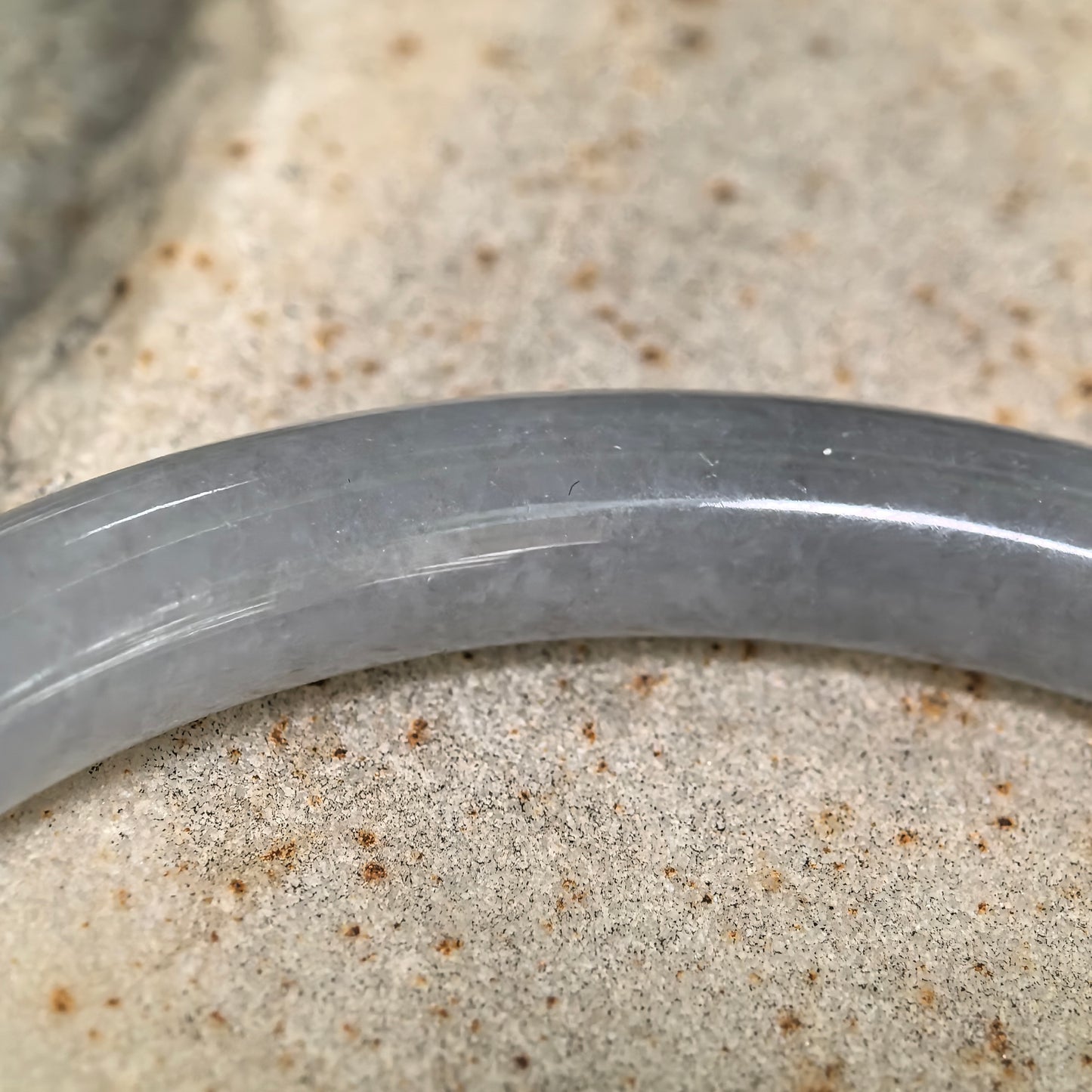 Natural Grade-A Jadeite Glutinous Icy Grey Black Slim Round Bangle · Burmese Jade 61mm
