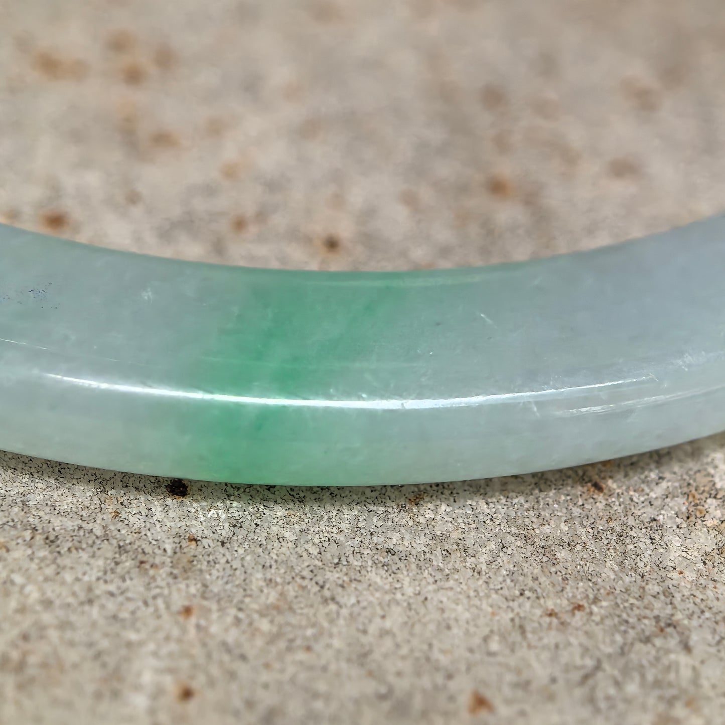 Natural Grade-A Glutinous Icy Light Green Jadeite Slim Flat Bangle with Green Streak · Burmese Jade 55mm