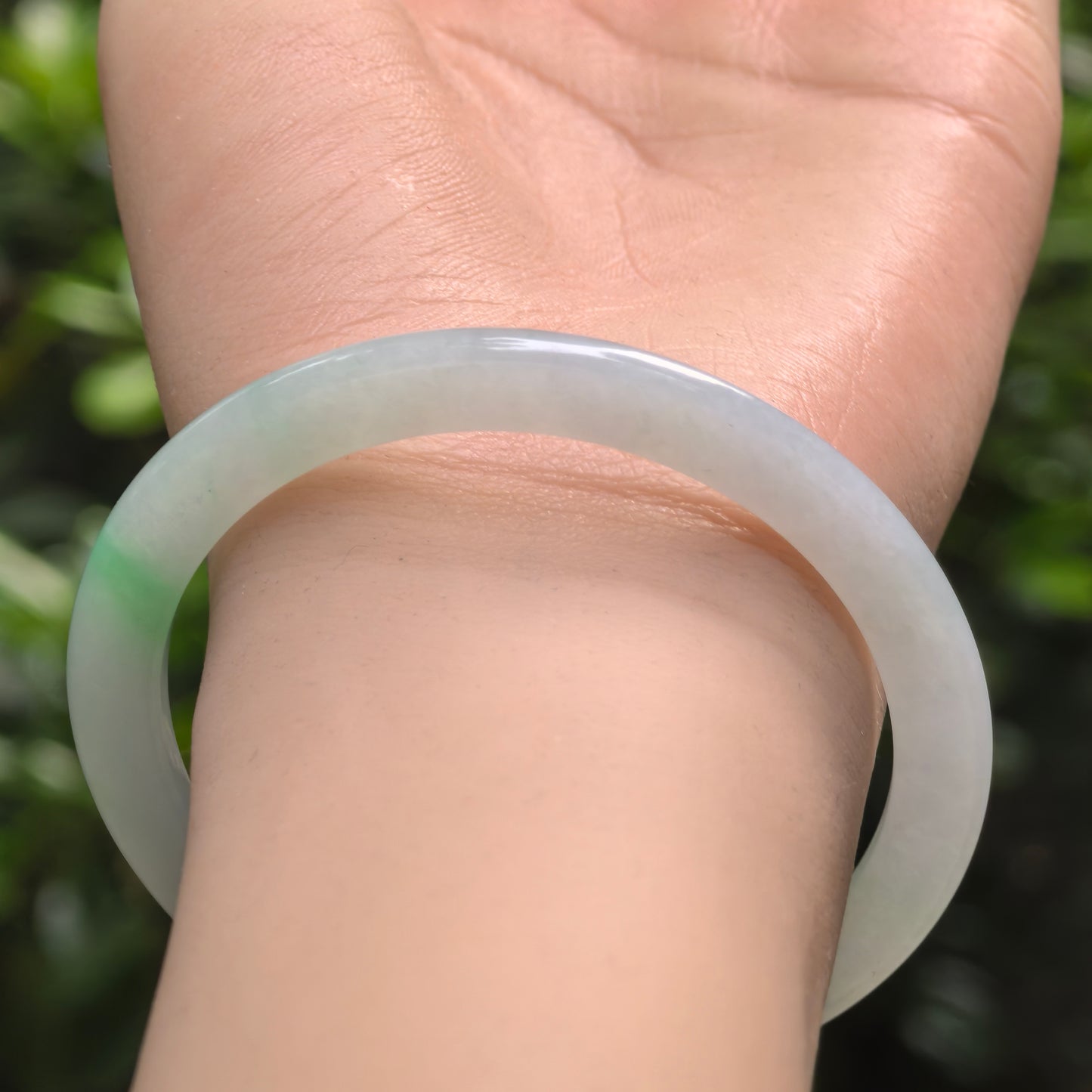 Natural Grade-A Glutinous Icy Light Green Jadeite Slim Flat Bangle with Green Streak · Burmese Jade 55mm
