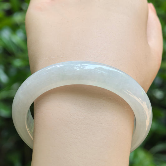Natural Grade-A Jadeite Glutinous Icy White Classic D-shape Bangle · Burmese Jade 53mm