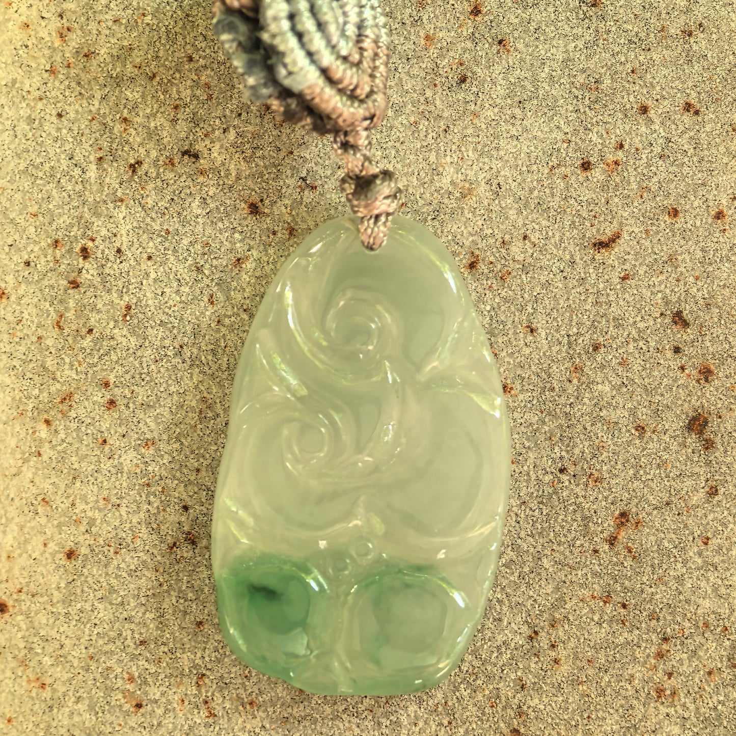 Natural Grade-A Glutinous Light Green Ruyi Jadeite Pendant · Burmese Jade