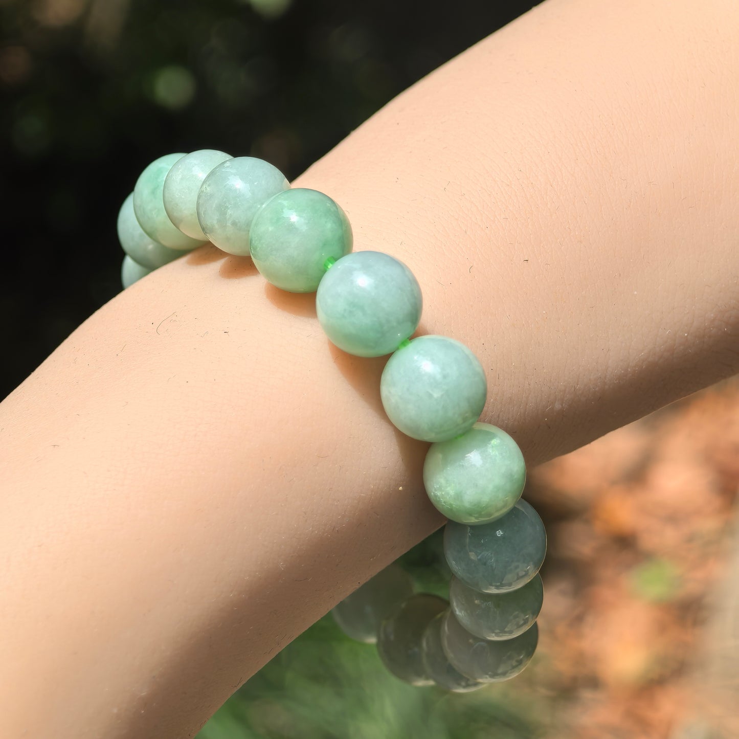 Natural Grade-A Bean Glutinous Apple Green Round Bead Jadeite Bracelet · Burmese Jade 10mm