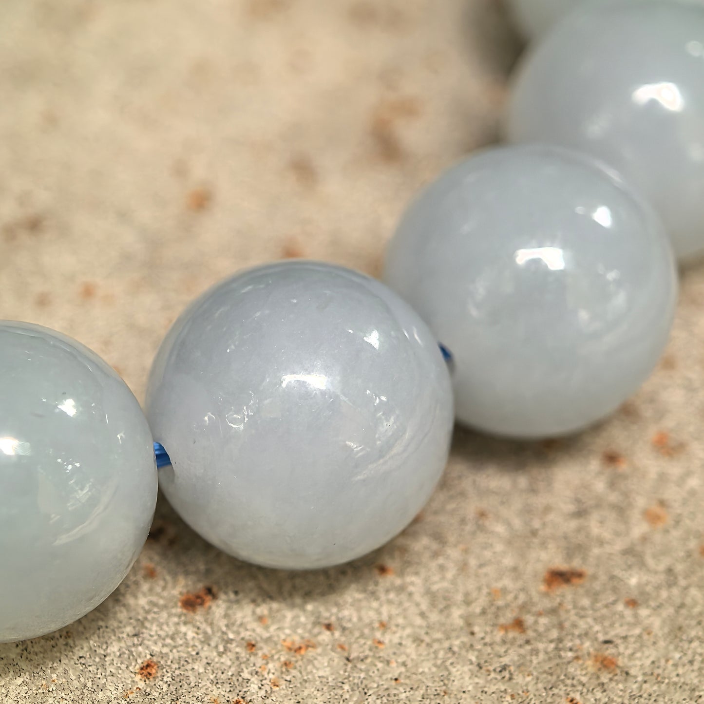 Natural Grade-A Fine Glutinous Blue-Lavender Round Bead Jadeite Bracelet · Burmese Jade 12.5mm