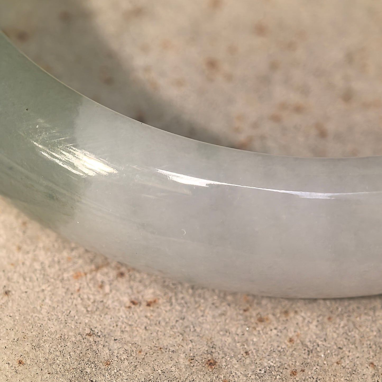 Natural Grade-A Glutinous White and Deep Green D-Shape Jadeite Bangle · Burmese Jade 58mm