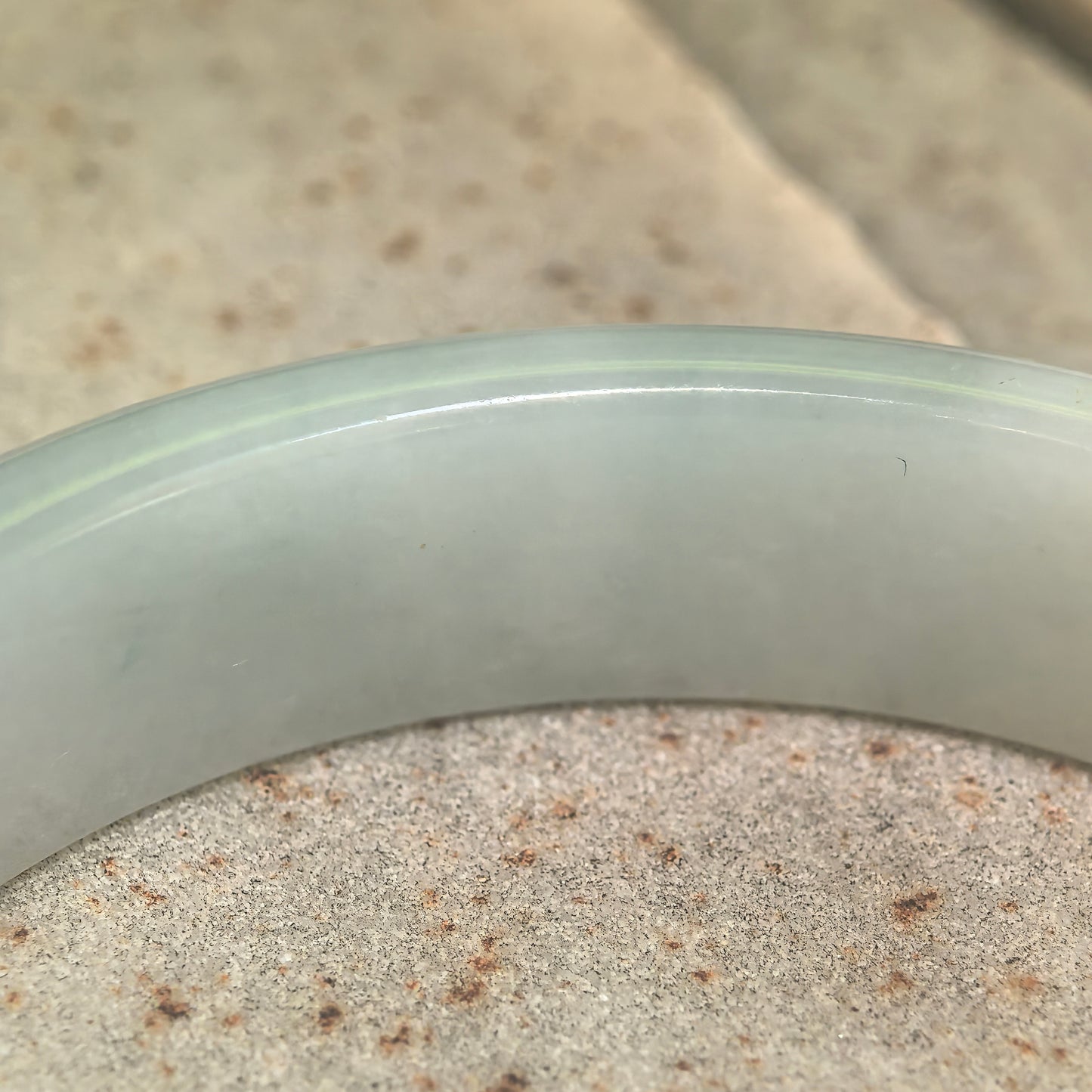 Natural Grade-A Glutinous White and Deep Green D-Shape Jadeite Bangle · Burmese Jade 58mm