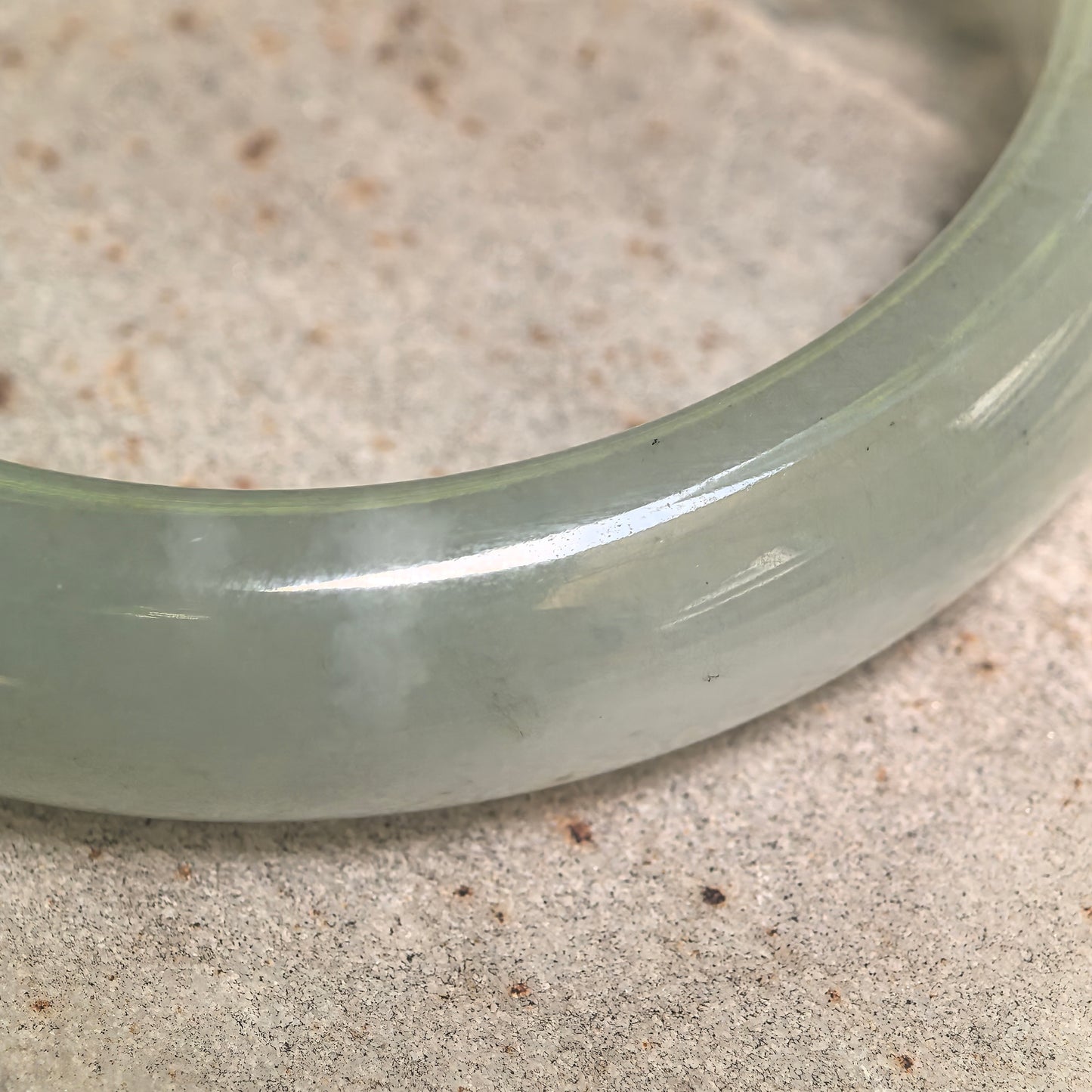 Natural Grade-A Fine Glutinous Light Green D-Shape Jadeite Bangle · Burmese Jade 56mm