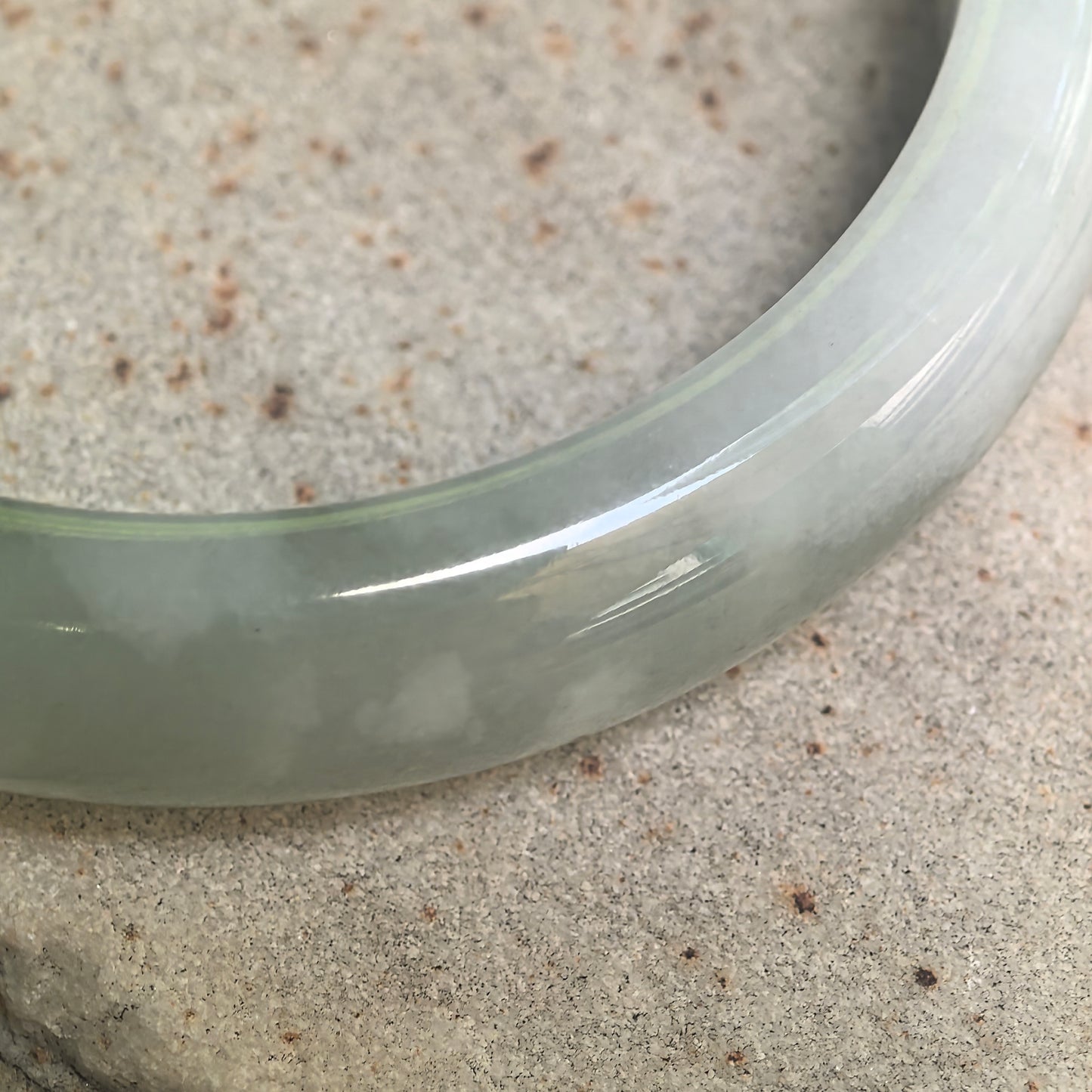 Natural Grade-A Fine Glutinous Light Green D-Shape Jadeite Bangle · Burmese Jade 56mm