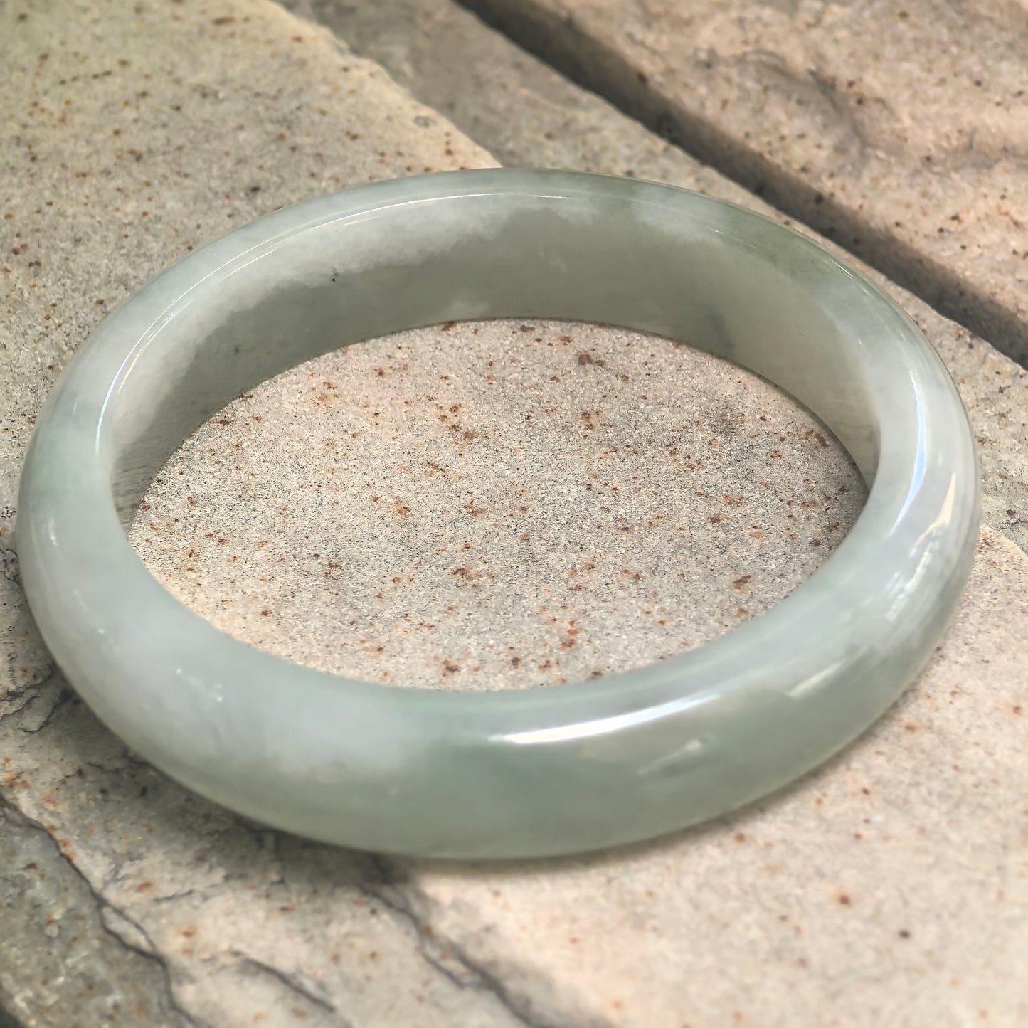 Natural Grade-A Fine Glutinous Light Green D-Shape Jadeite Bangle · Burmese Jade 56mm