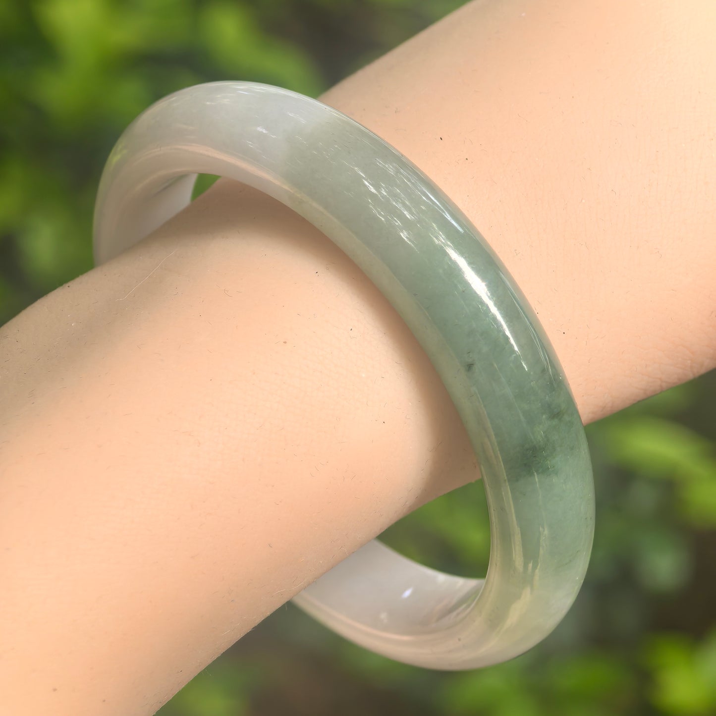 Natural Grade-A Glutinous White Base Dark Green D-Shape Jadeite Bangle · Burmese Jade 56mm